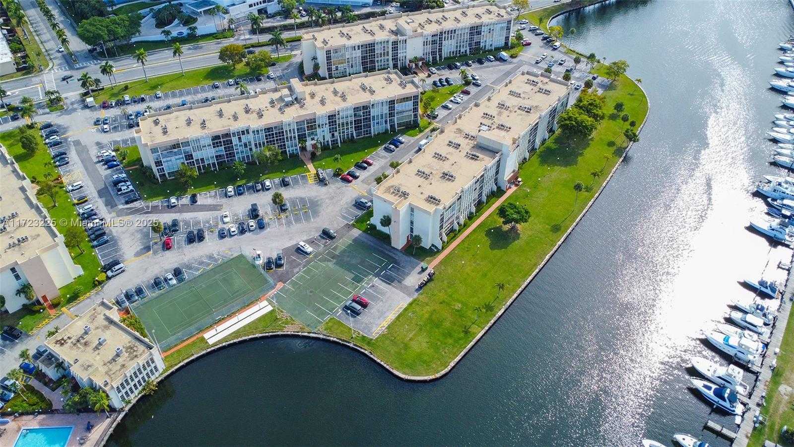 Small Image of 601 THREE ISLANDS BLVD #217, Hallandale Beach Number 46