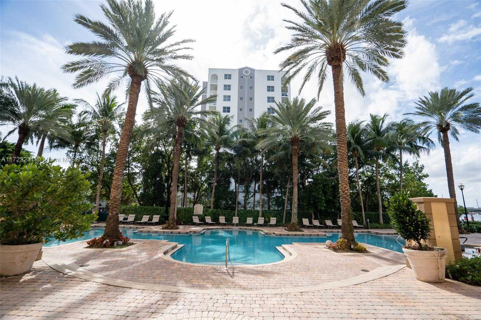 Small Image of 17100 NORTH BAY RD #1904, Sunny Isles Beach Number 44