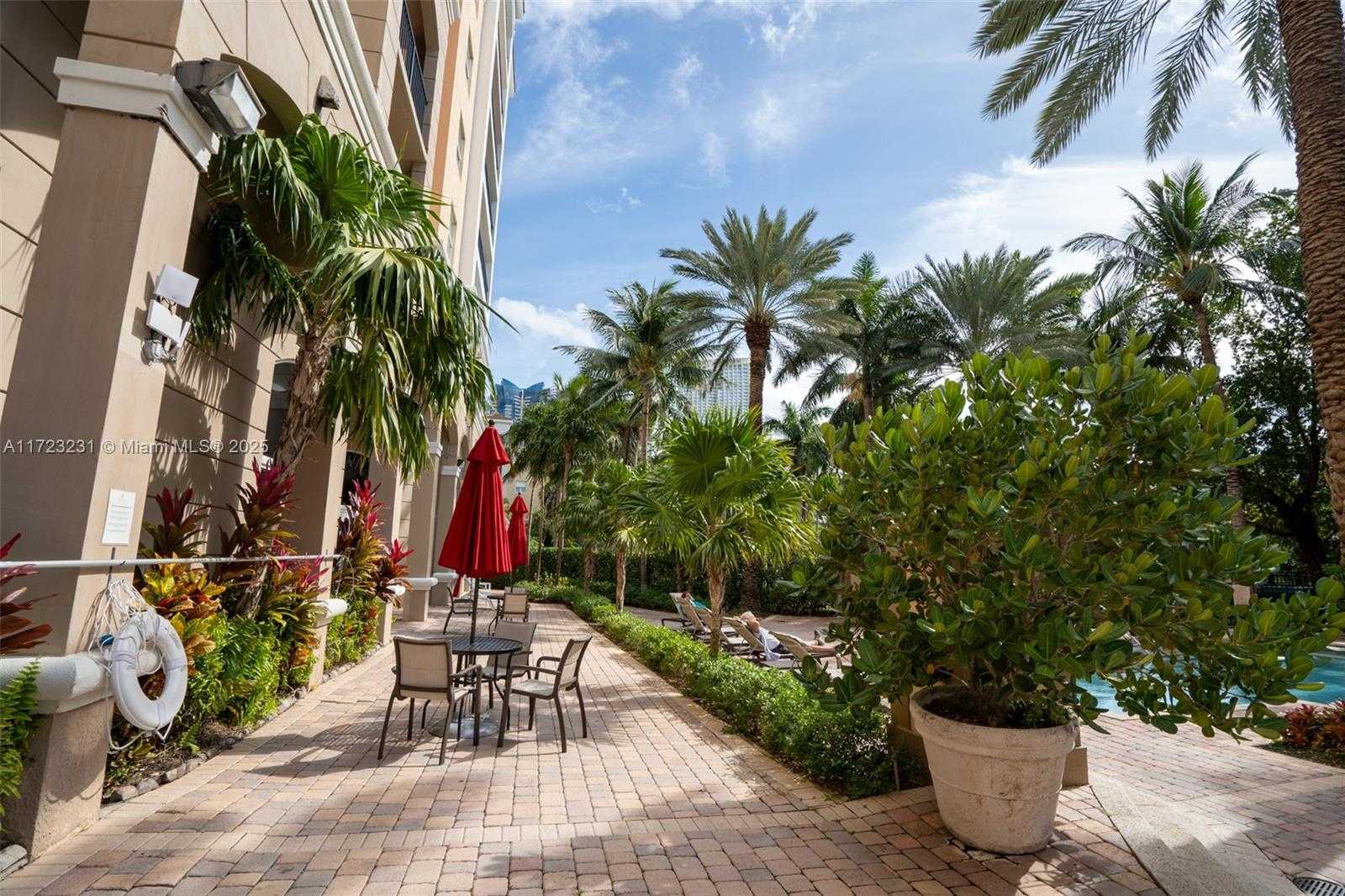 Small Image of 17100 NORTH BAY RD #1904, Sunny Isles Beach Number 45