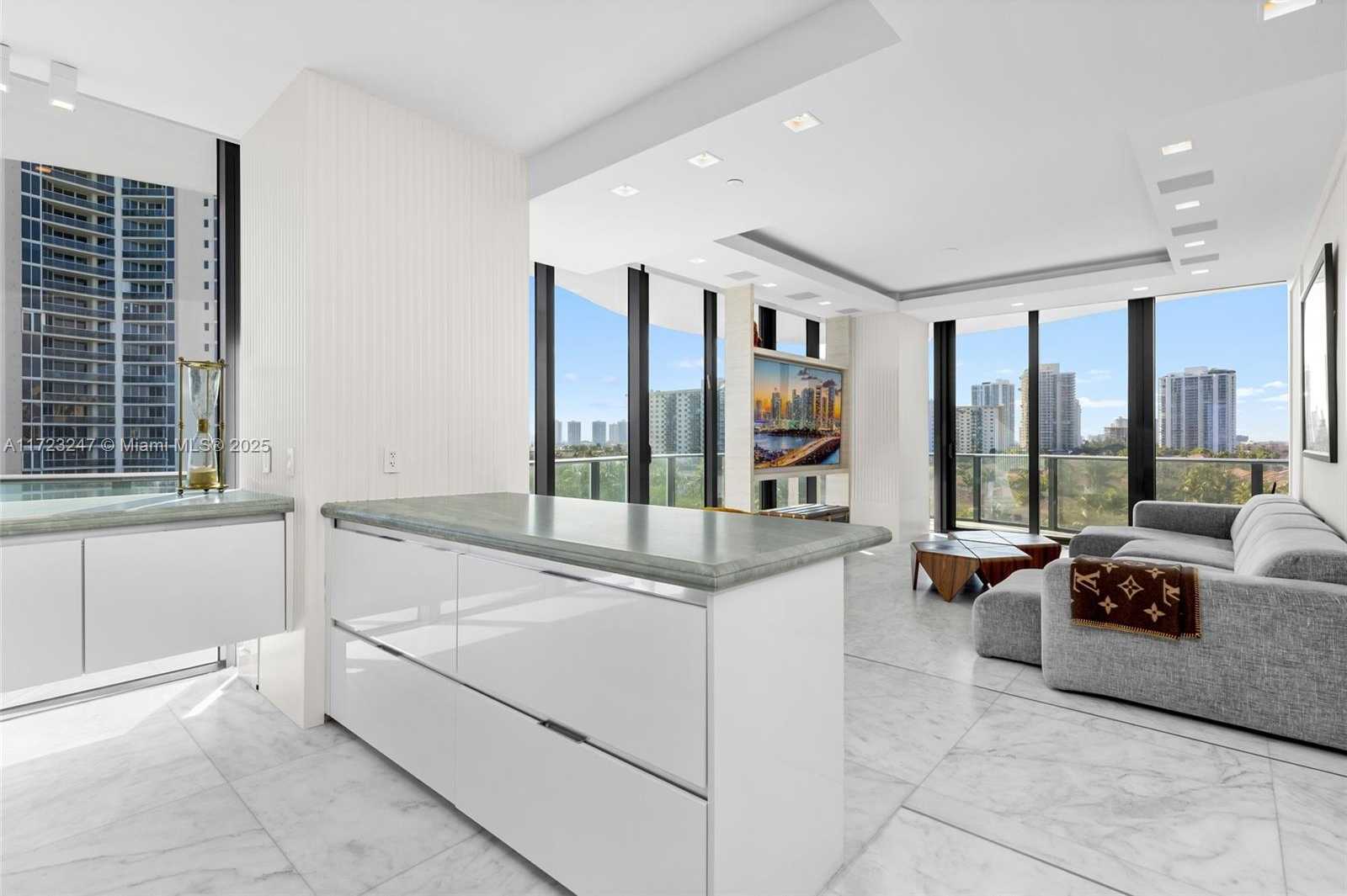Small Image of 19575 COLLINS AVE #6, Sunny Isles Beach Number 12