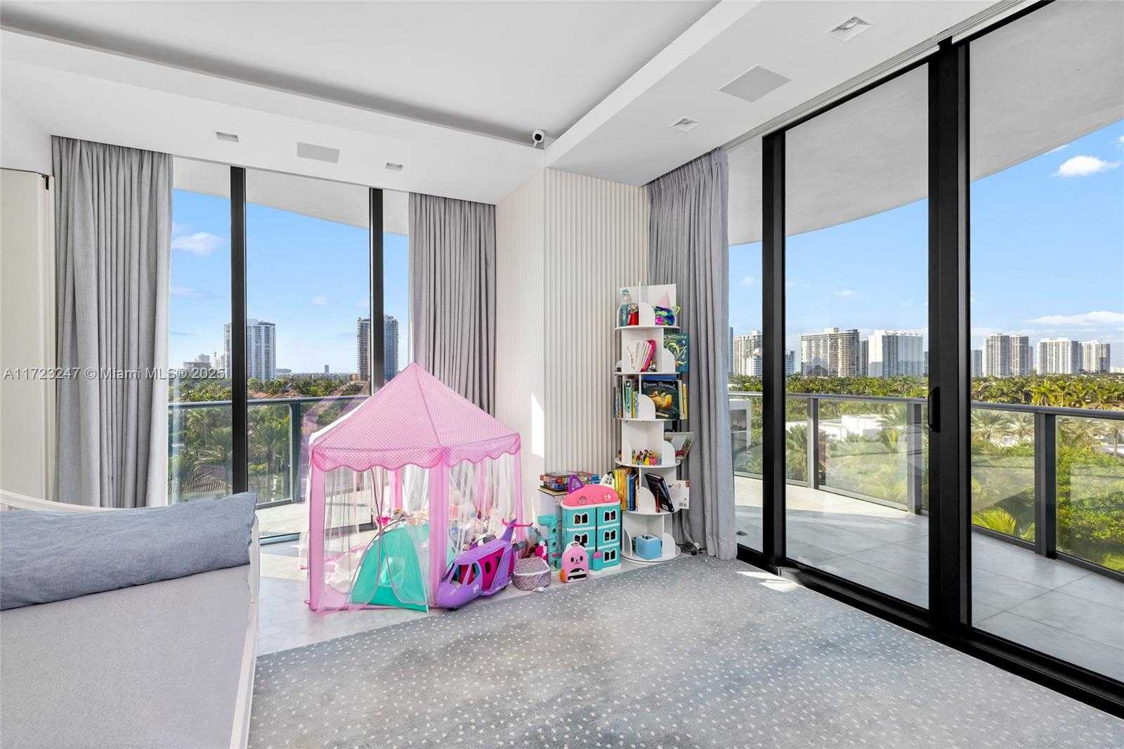 Small Image of 19575 COLLINS AVE #6, Sunny Isles Beach Number 30