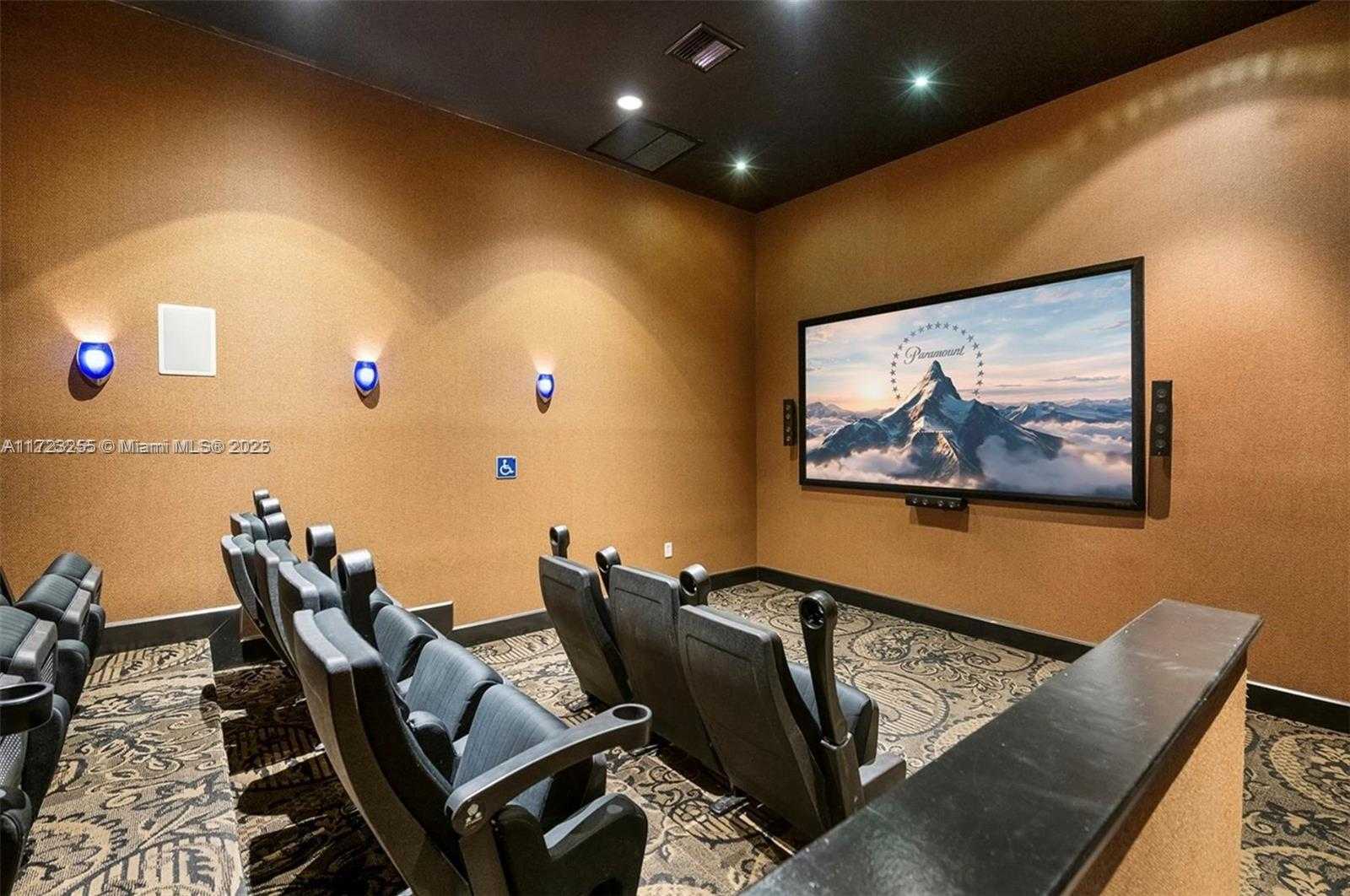 Small Image of 1830 RADIUS DR #810, Hollywood Number 10