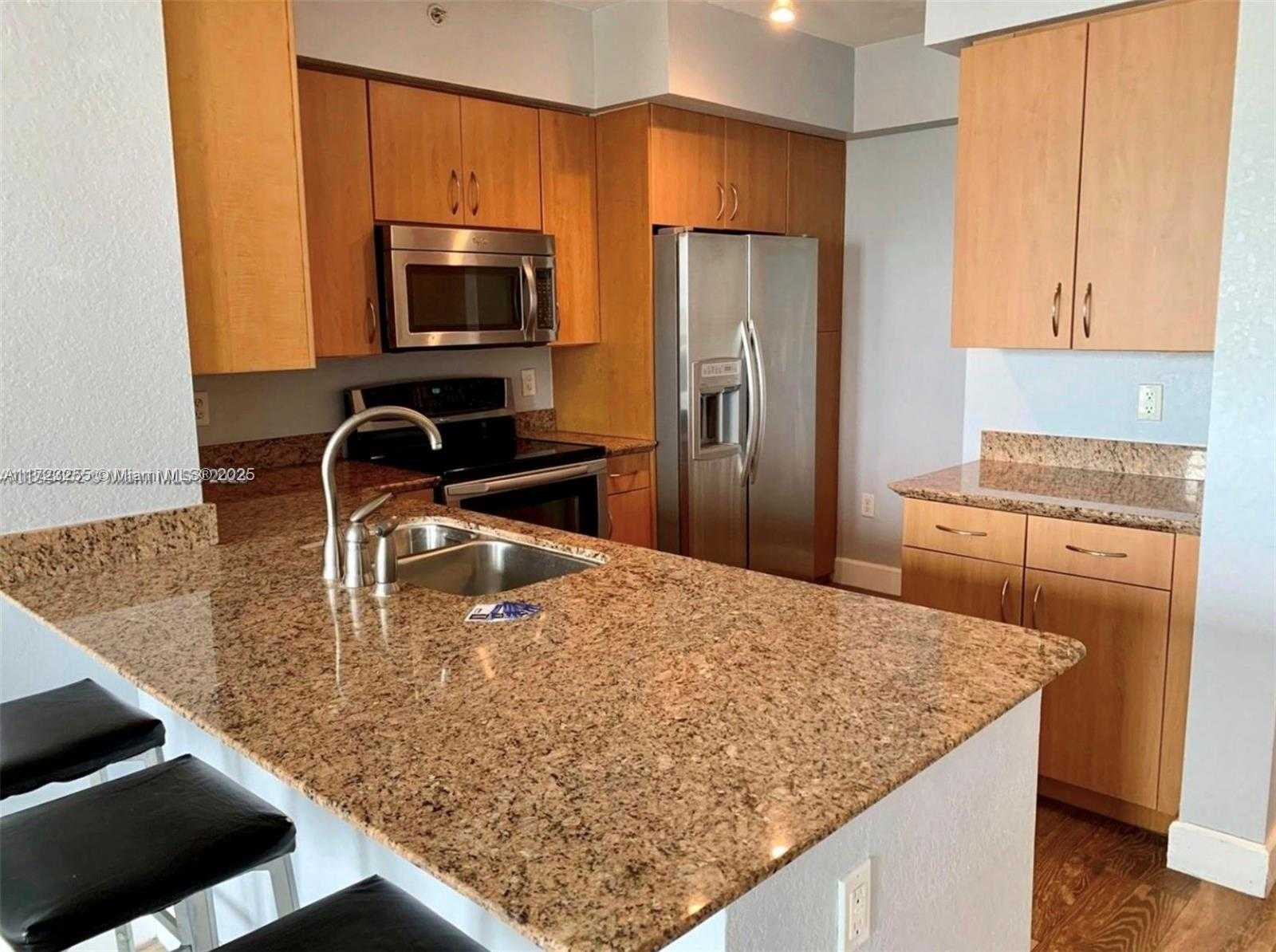 Small Image of 1830 RADIUS DR #810, Hollywood Number 22