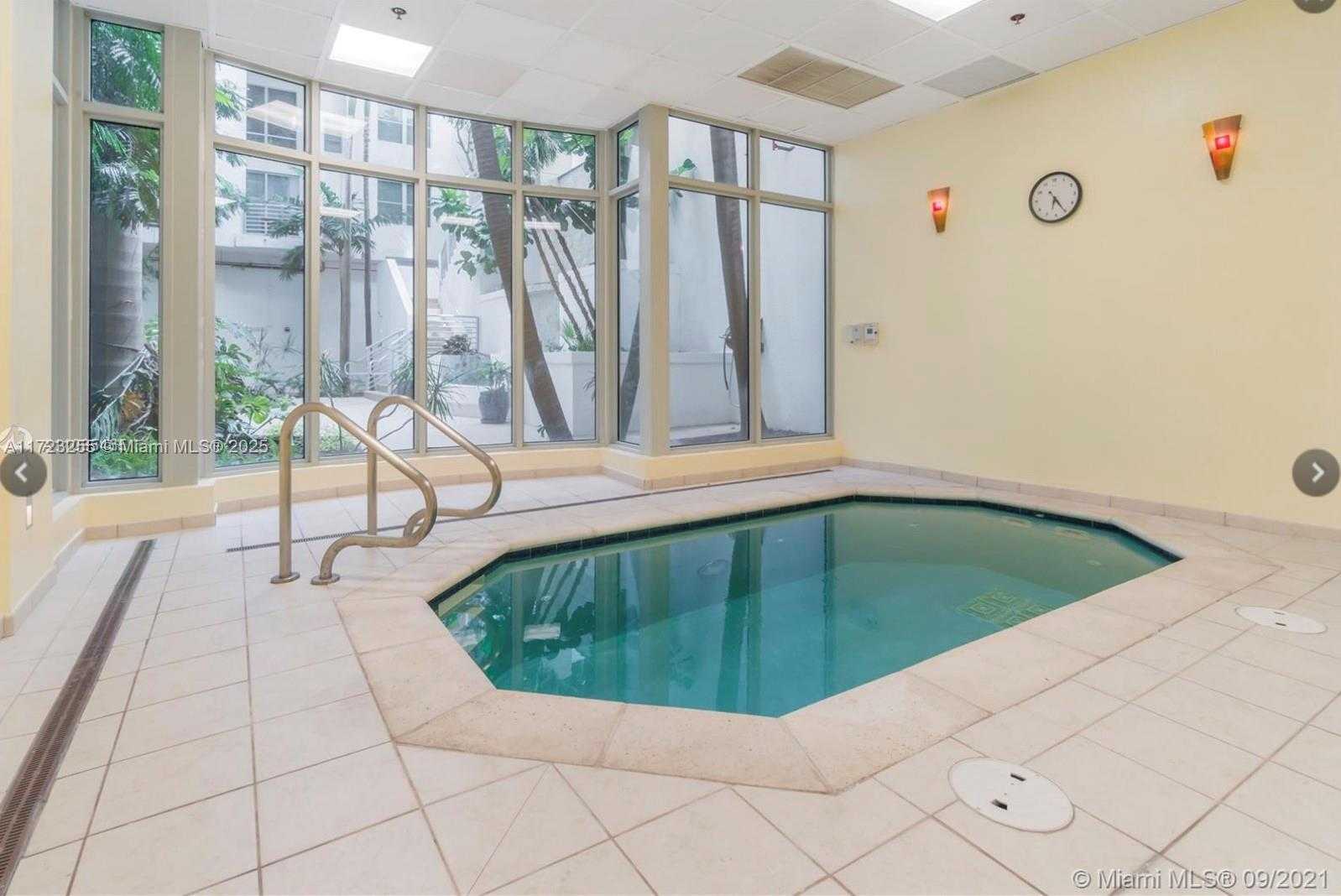 Small Image of 1830 RADIUS DR #810, Hollywood Number 7