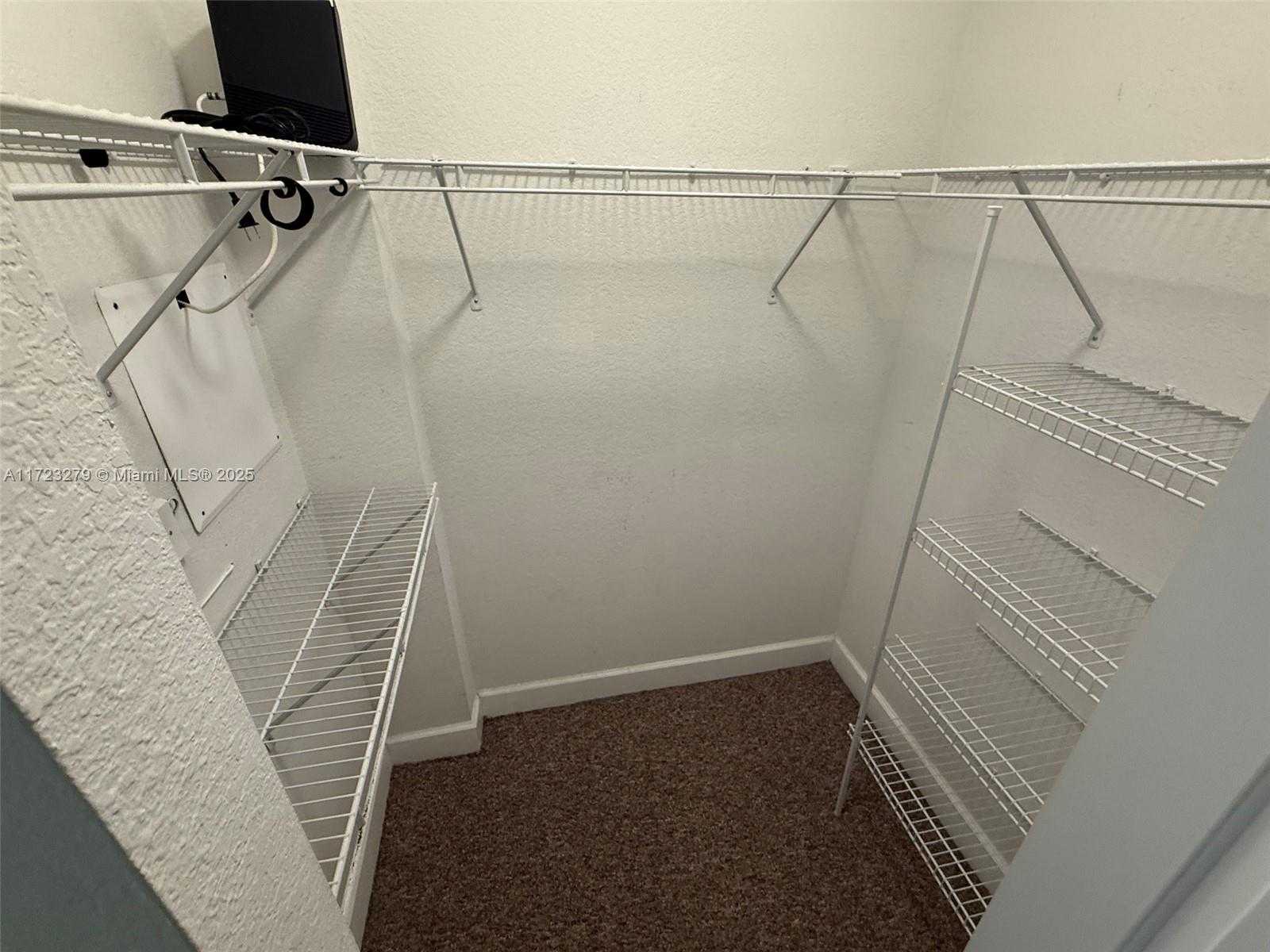 Small Image of 1830 RADIUS DR #421, Hollywood Number 24