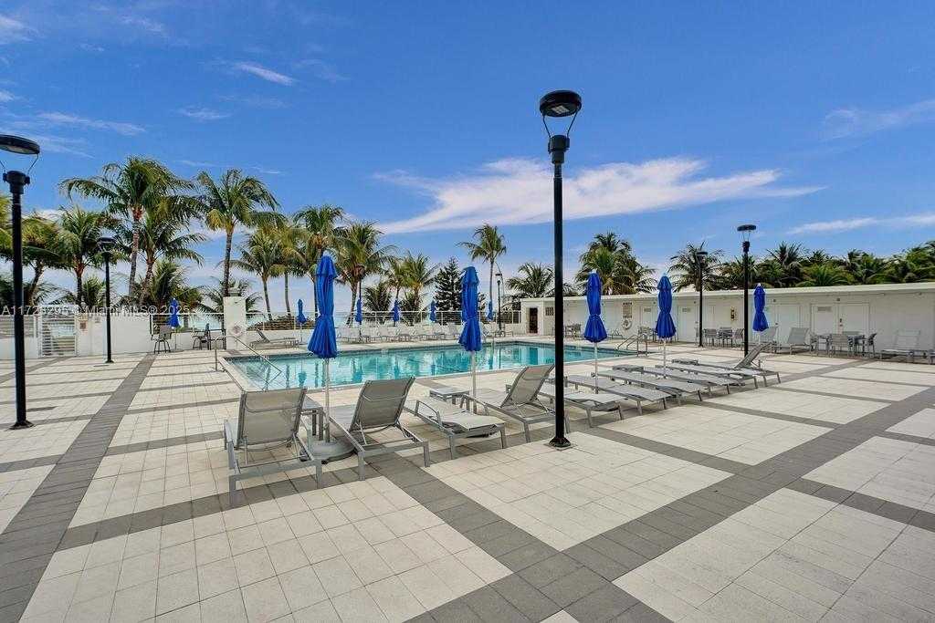 Small Image of 5001 COLLINS AVE #11F, Miami Beach Number 34