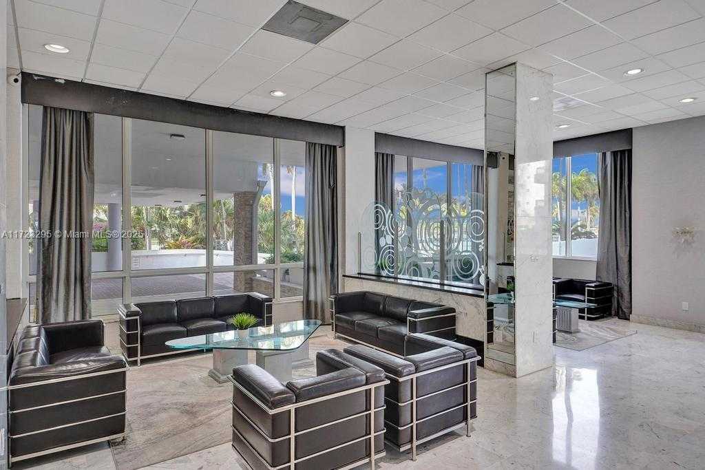 Small Image of 5001 COLLINS AVE #11F, Miami Beach Number 46