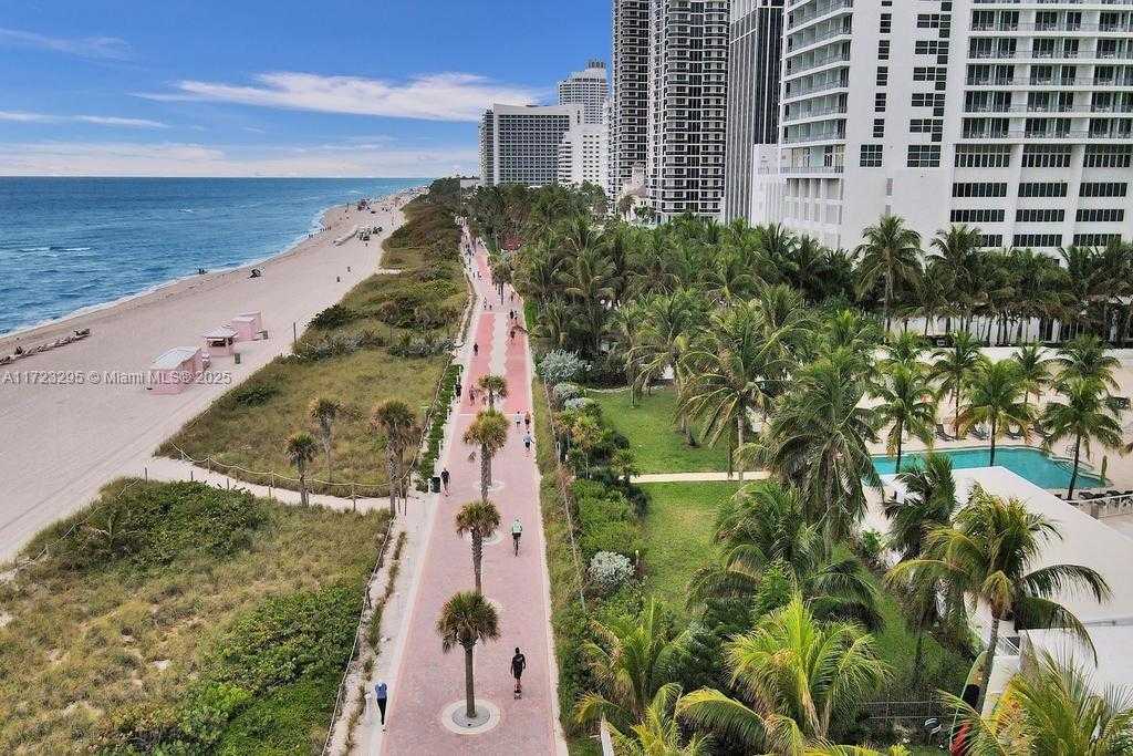 Small Image of 5001 COLLINS AVE #11F, Miami Beach Number 53
