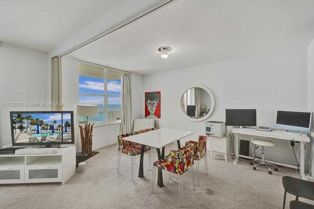 Small Image of 5001 COLLINS AVE #11F, Miami Beach Number 9