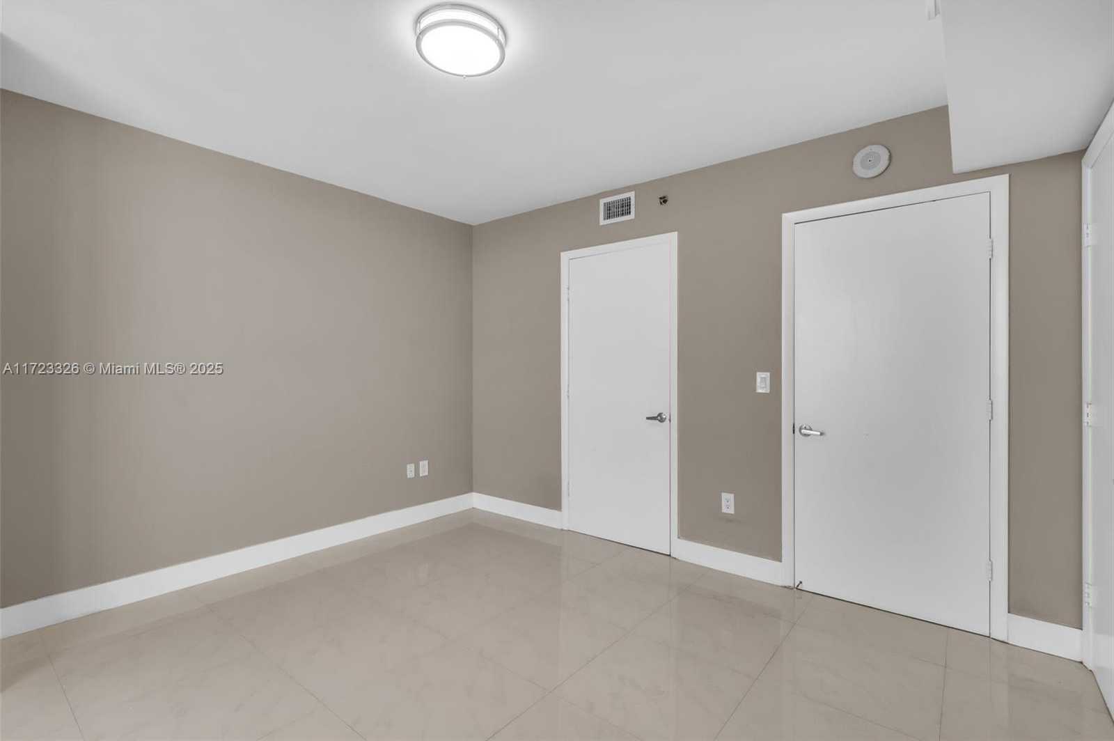Small Image of 50 BISCAYNE BLVD #4208, Miami Number 21