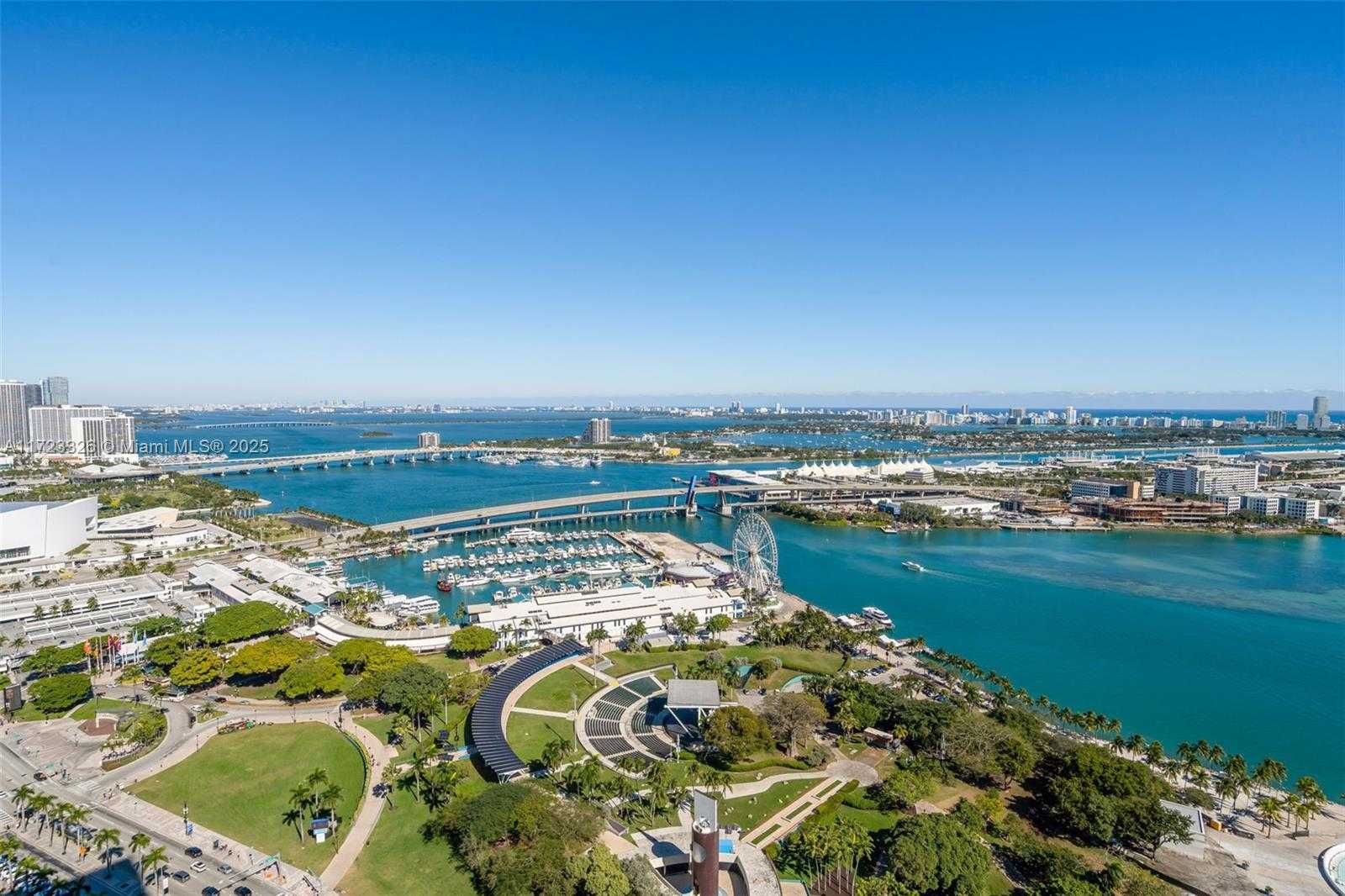 Small Image of 50 BISCAYNE BLVD #4208, Miami Number 31