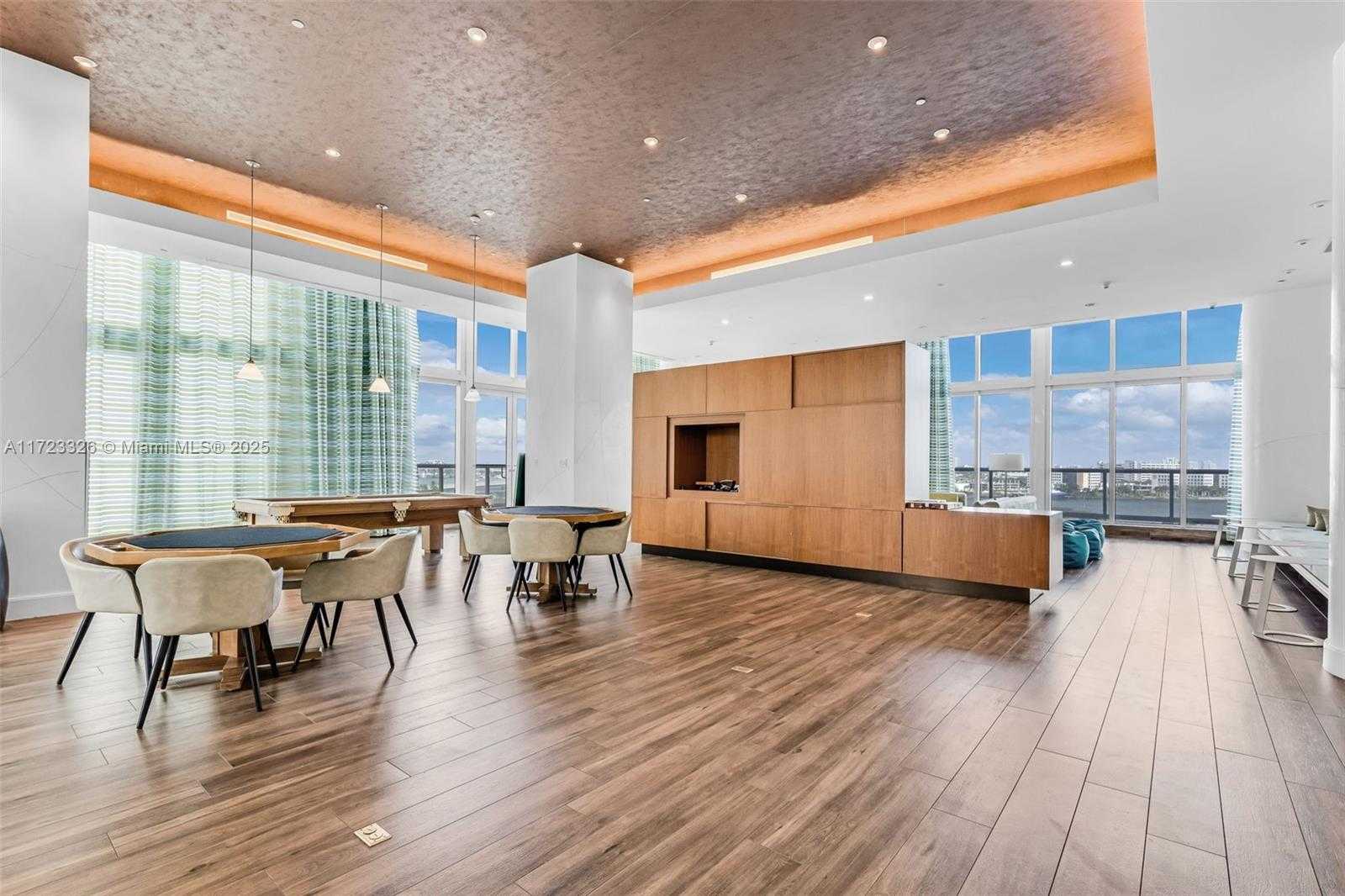 Small Image of 50 BISCAYNE BLVD #4208, Miami Number 37