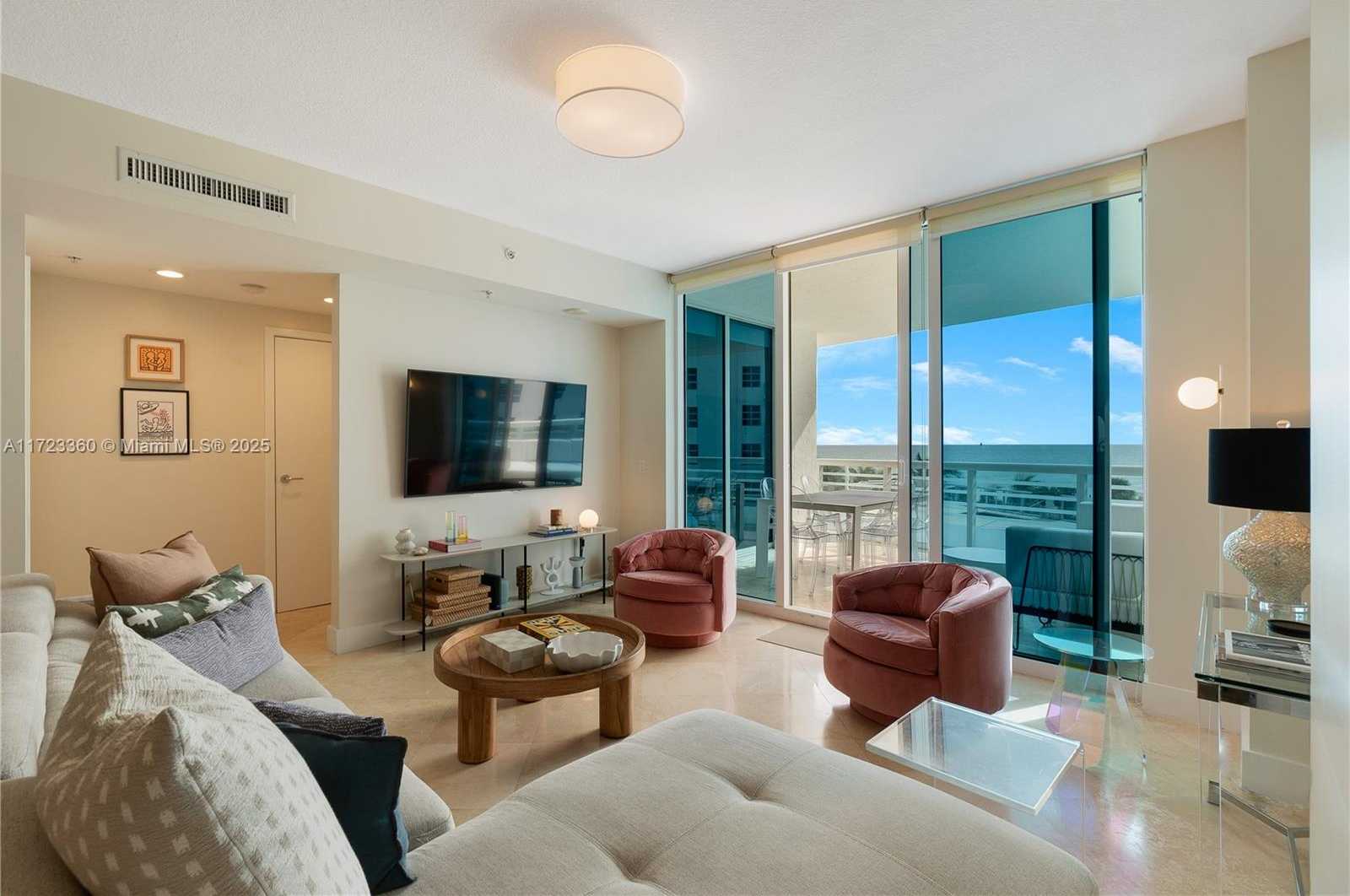 Small Image of 3801 COLLINS AVE #503, Miami Beach Number 3