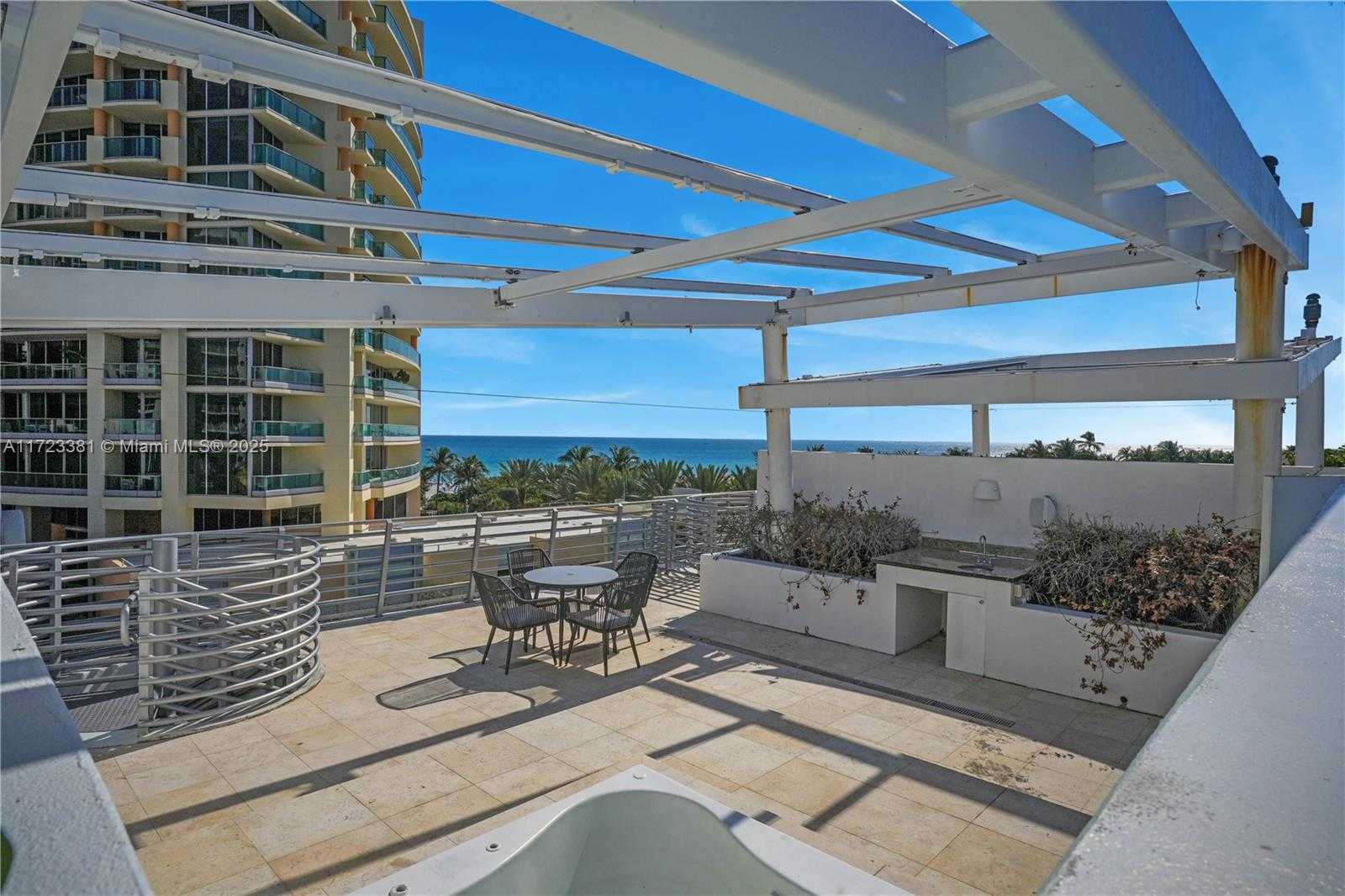 Small Image of 1437 COLLINS AVE #PH10, Miami Beach Number 13