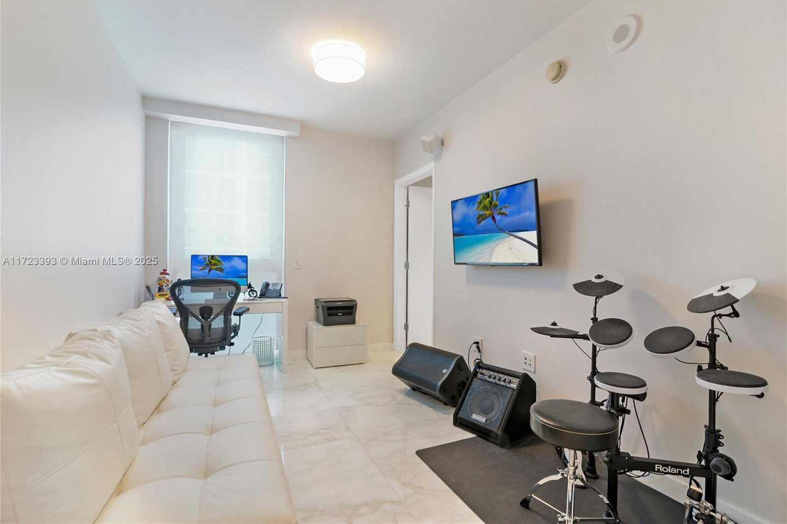 Small Image of 17001 COLLINS AVE #4101, Sunny Isles Beach Number 14