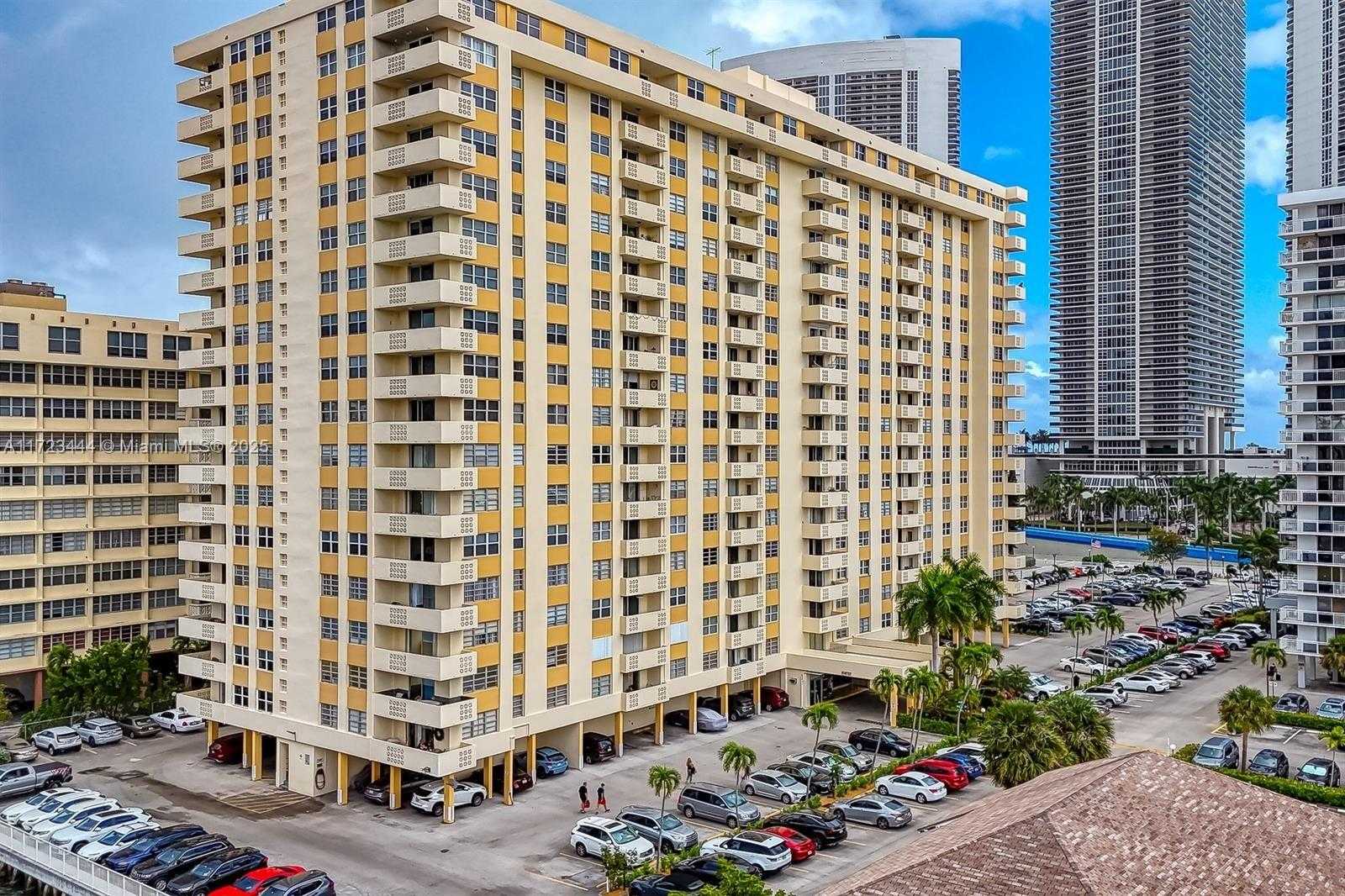 Small Image of 1833 SOUTH OCEAN DR #1808, Hallandale Beach Number 34