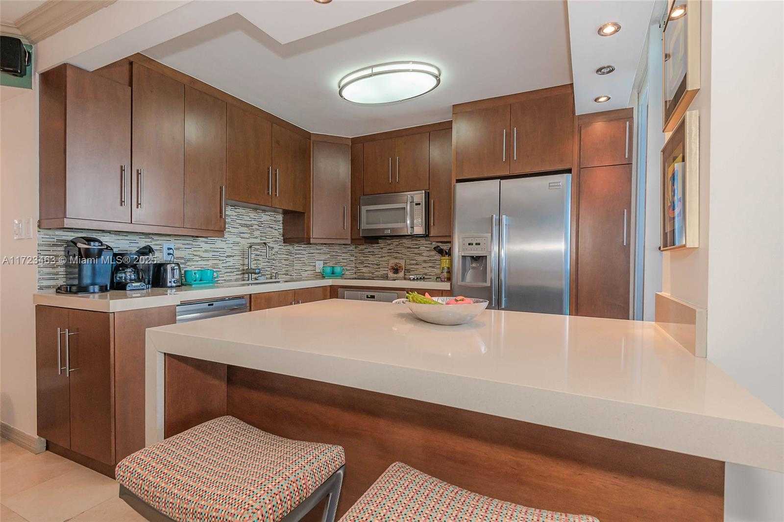 Small Image of 6301 COLLINS AVE #2608, Miami Beach Number 18