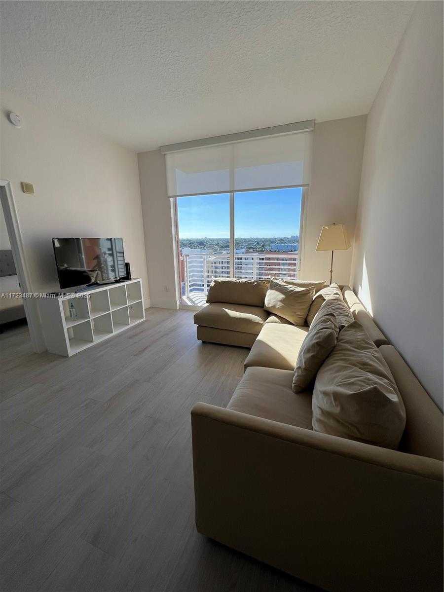 Small Image of 18800 NORTH EAST 29TH AVE #PH25, Aventura Number 4