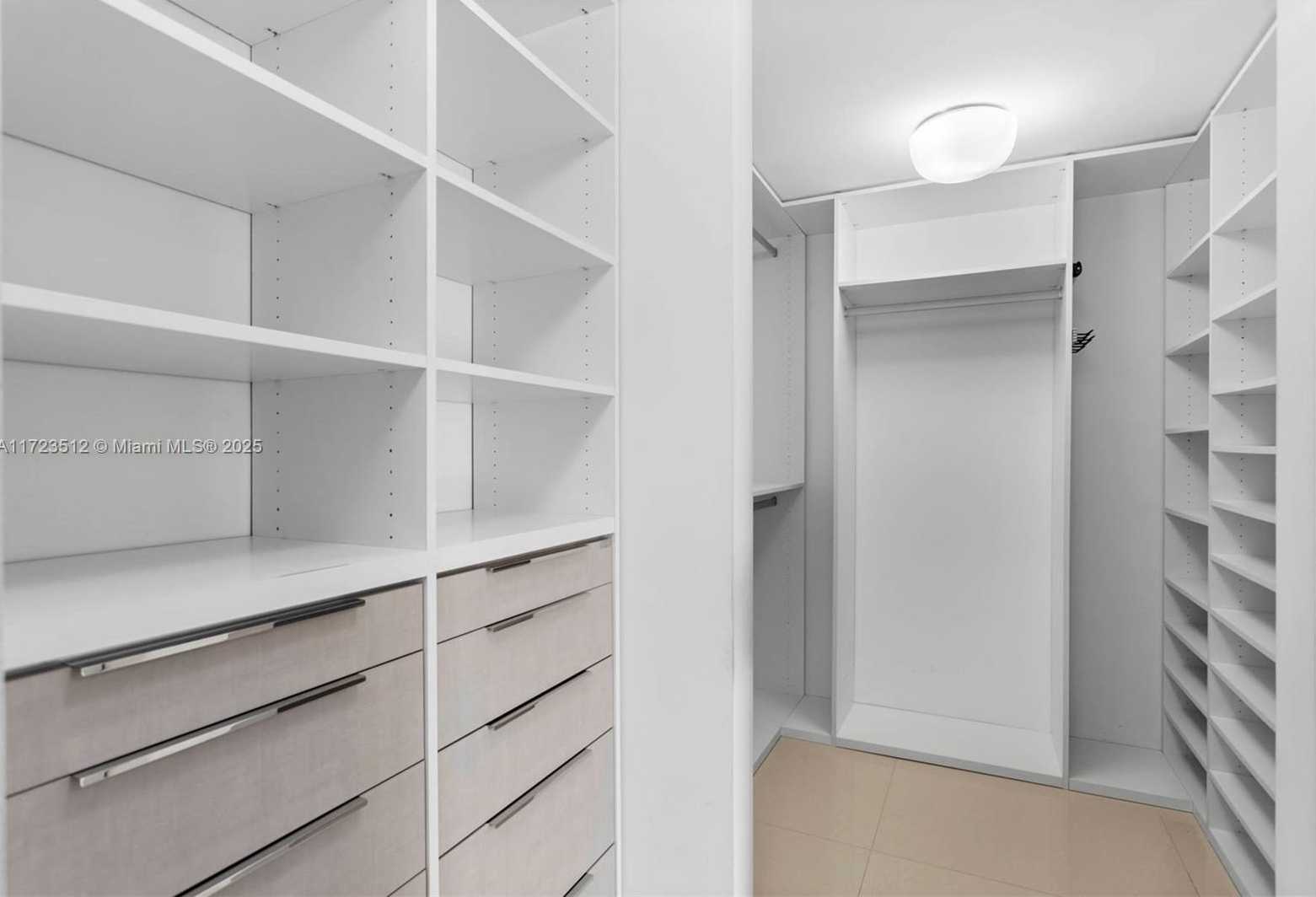 Small Image of 2127 BRICKELL AVE #1701, Miami Number 19