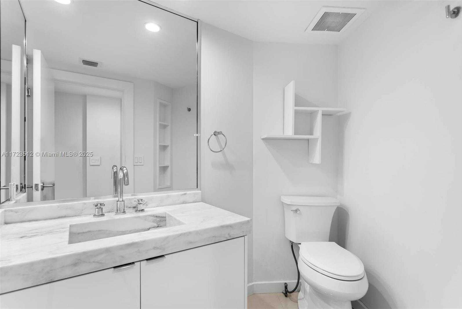 Small Image of 2127 BRICKELL AVE #1701, Miami Number 22