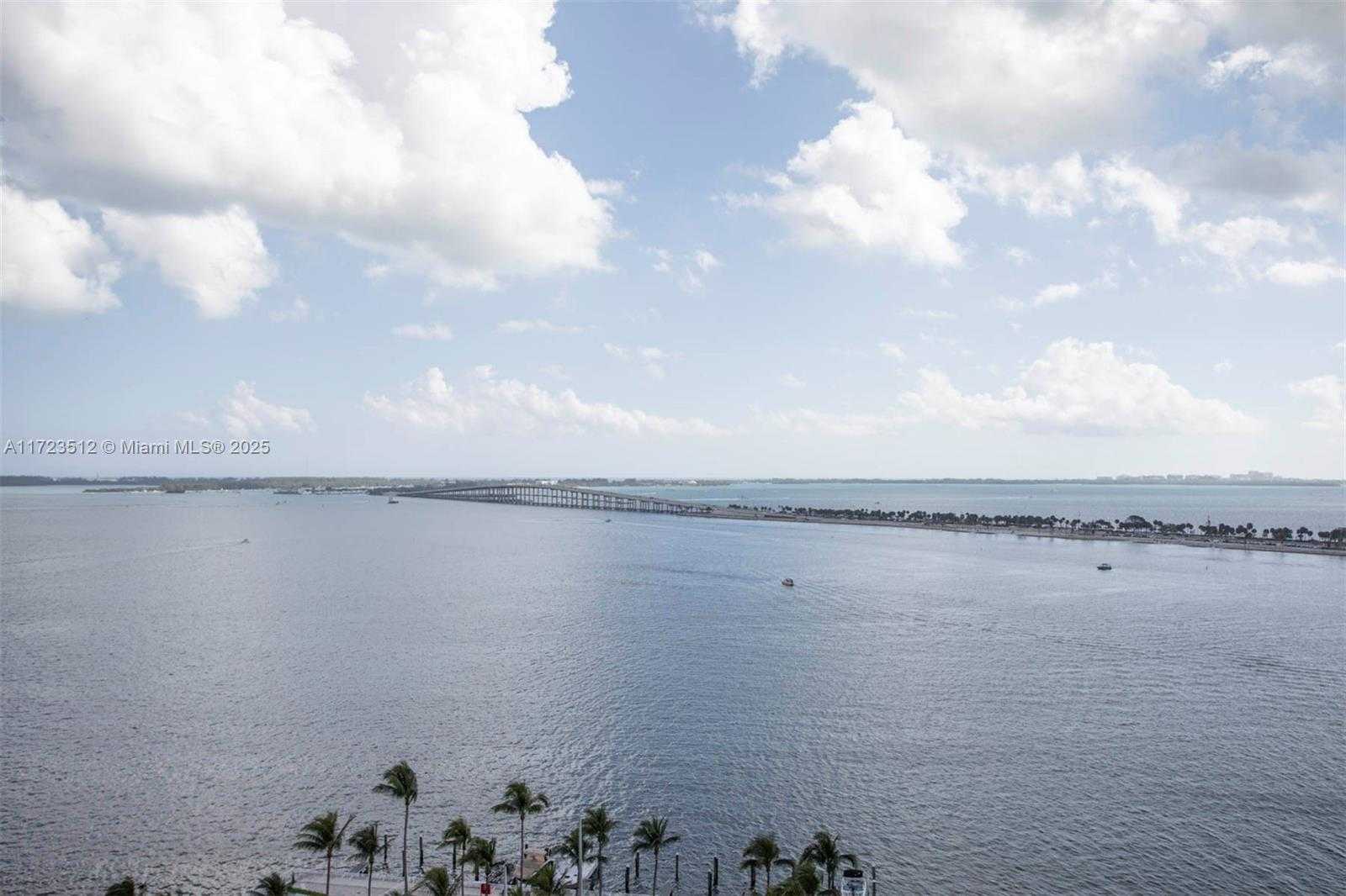 Small Image of 2127 BRICKELL AVE #1701, Miami Number 37