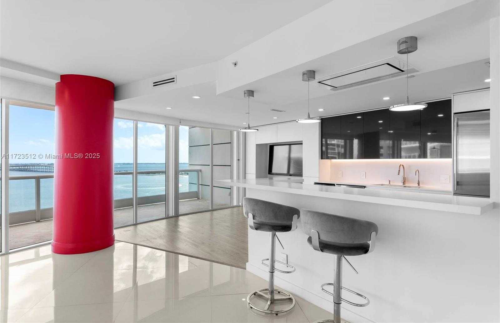 Small Image of 2127 BRICKELL AVE #1701, Miami Number 6