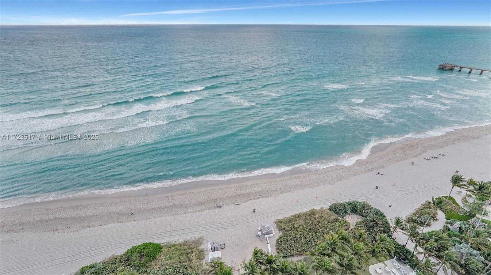 Small Image of 17001 Collins Ave, Sunny Isles Beach, FL 33160, USA Number 16