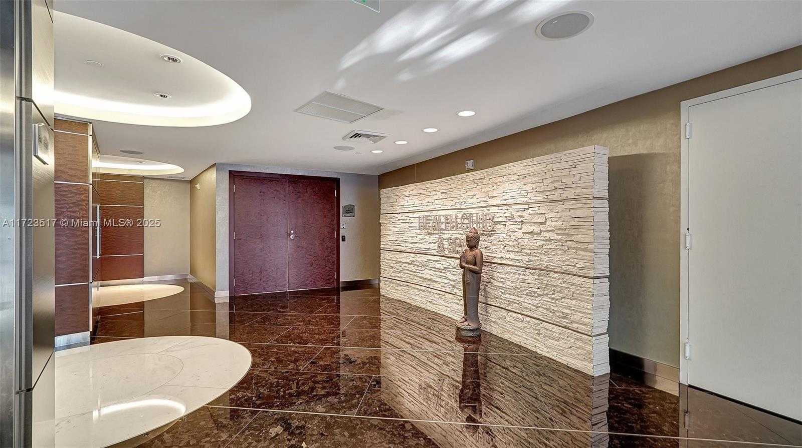 Small Image of 17001 Collins Ave, Sunny Isles Beach, FL 33160, USA Number 36