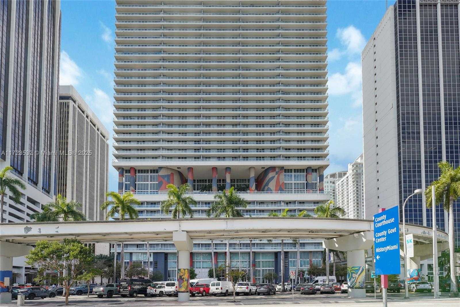 Small Image of 50 BISCAYNE BLVD #3905, Miami Number 17