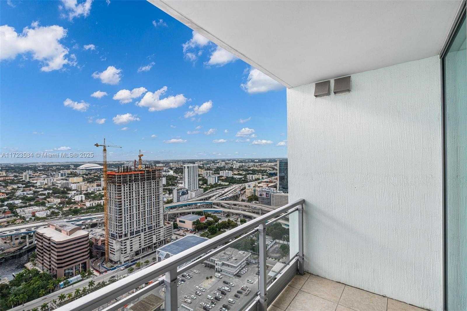 Small Image of 92 SOUTH WEST 3RD ST #4109, Miami Number 11