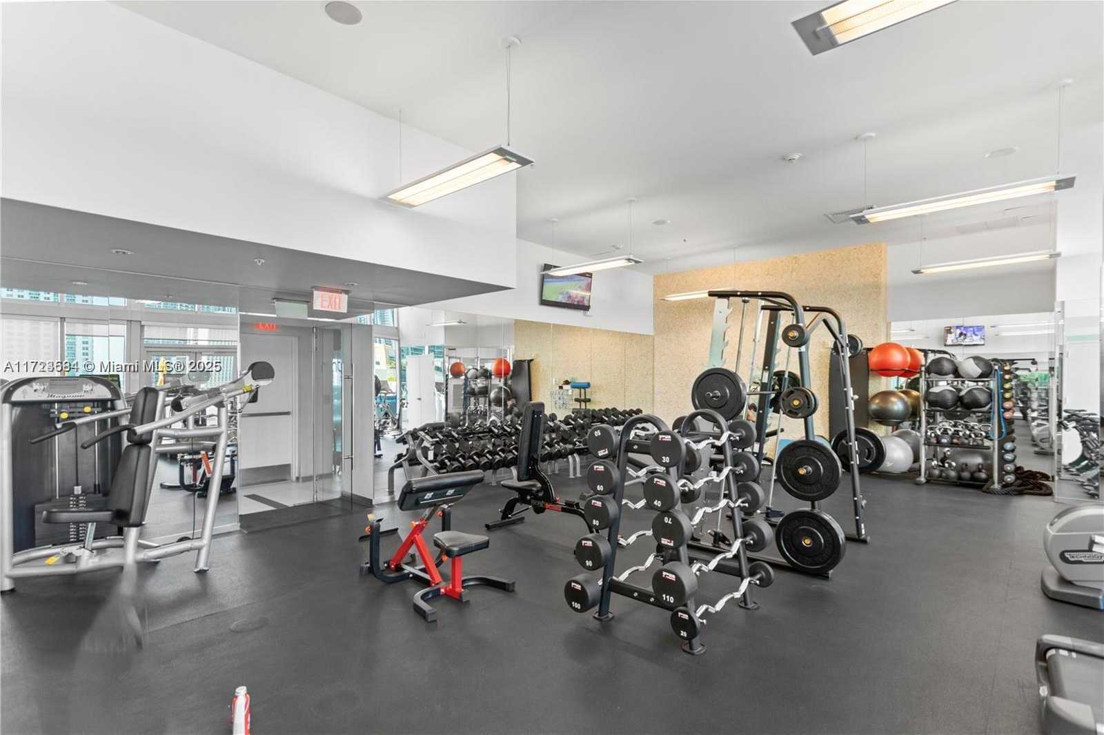 Small Image of 92 SOUTH WEST 3RD ST #4109, Miami Number 23