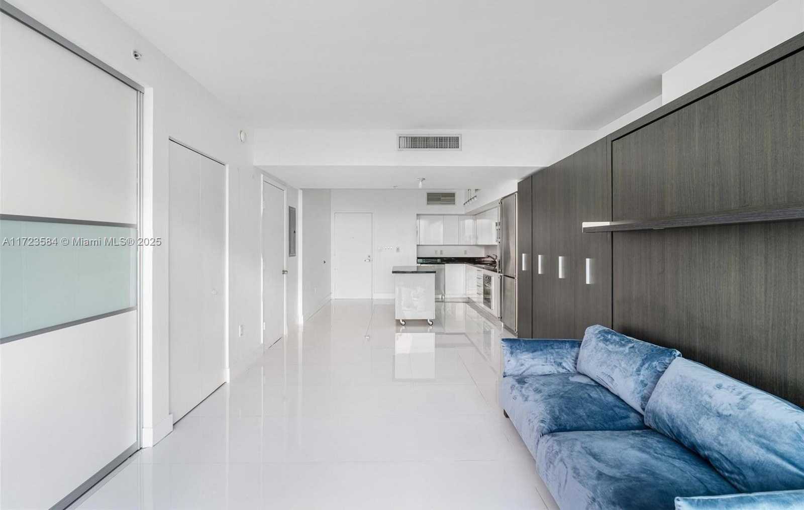 Small Image of 92 SOUTH WEST 3RD ST #4109, Miami Number 5