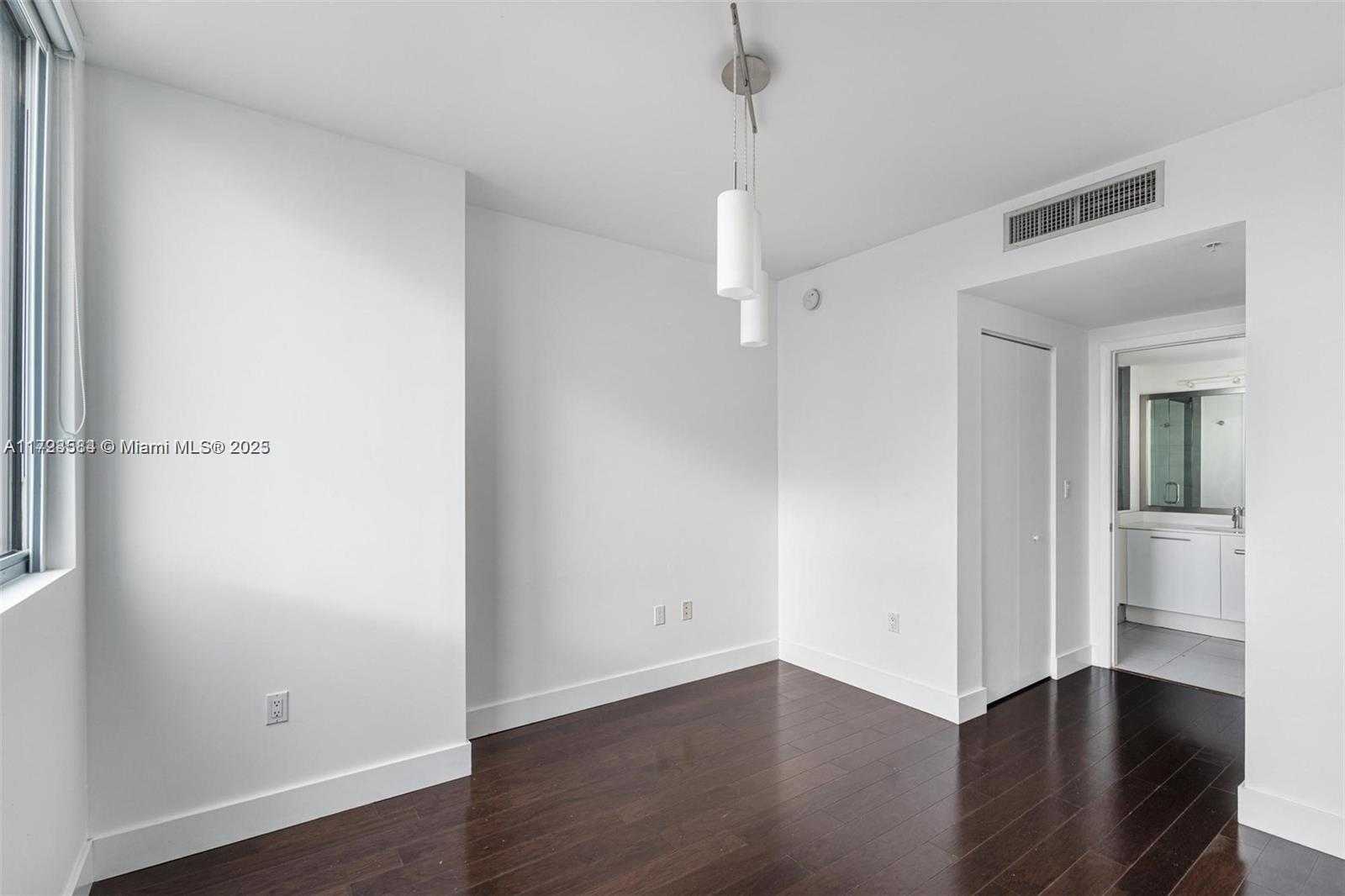 Small Image of 92 SOUTH WEST 3RD ST #4109, Miami Number 8