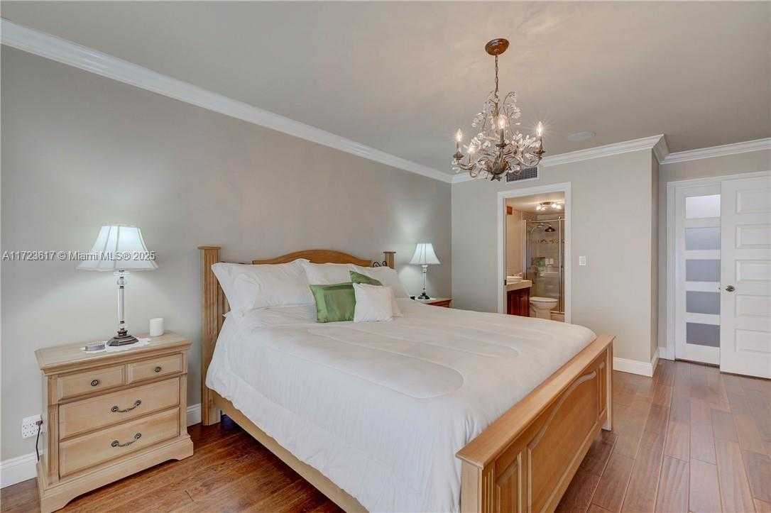 Small Image of 600 THREE ISLANDS BLVD #116, Hallandale Beach Number 11