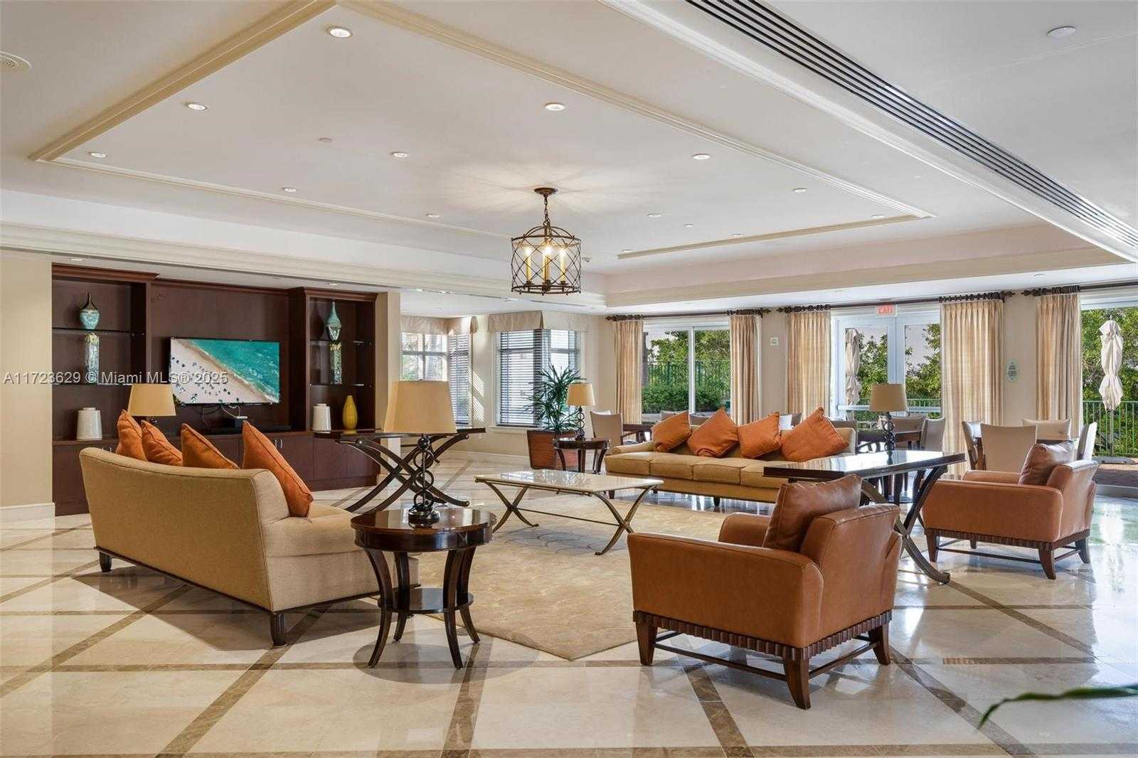 Small Image of 20000 E Country Club Dr, Aventura, FL 33180, USA Number 5