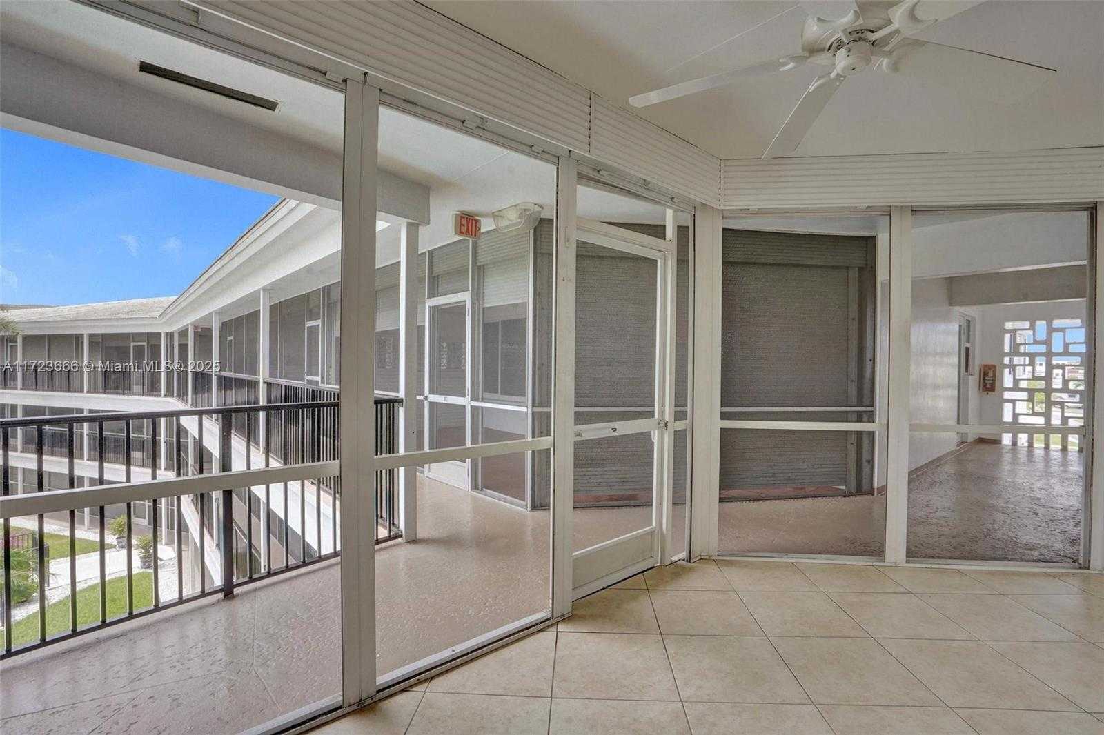 Small Image of 4848 NORTH EAST 23RD AVE #2C, Fort Lauderdale Number 29