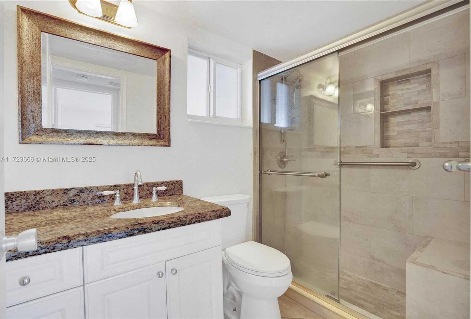 Small Image of 4848 NORTH EAST 23RD AVE #2C, Fort Lauderdale Number 7