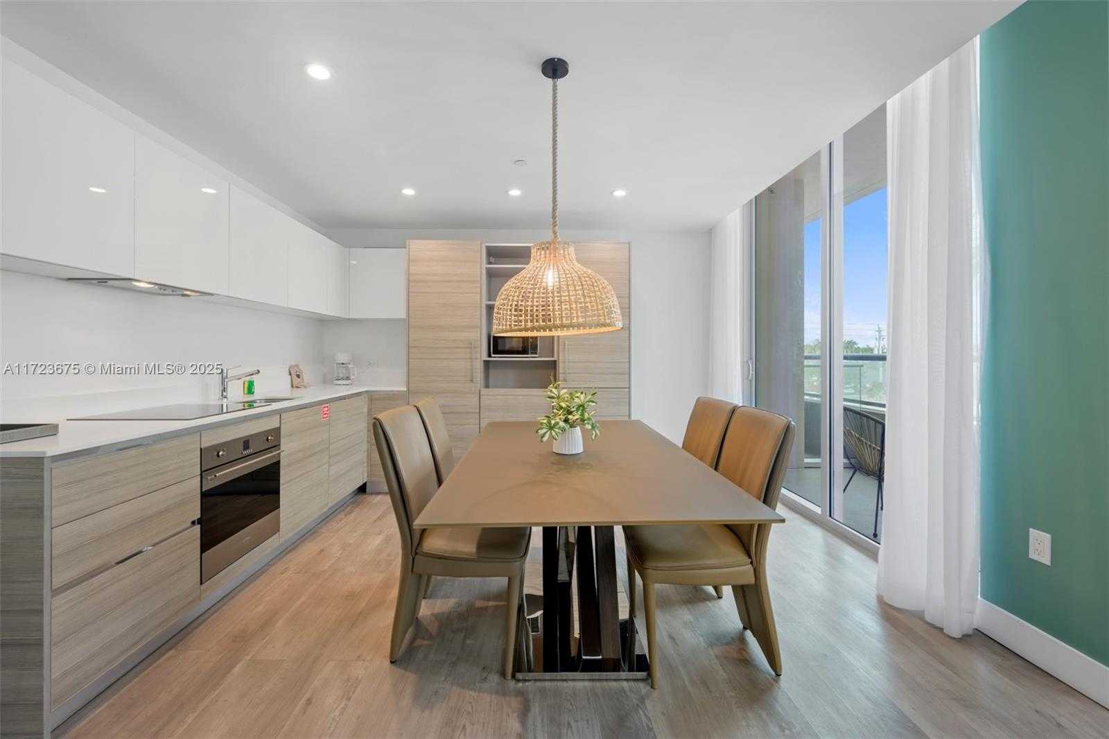Small Image of 777 NORTH OCEAN DR #N234, Hollywood Number 4