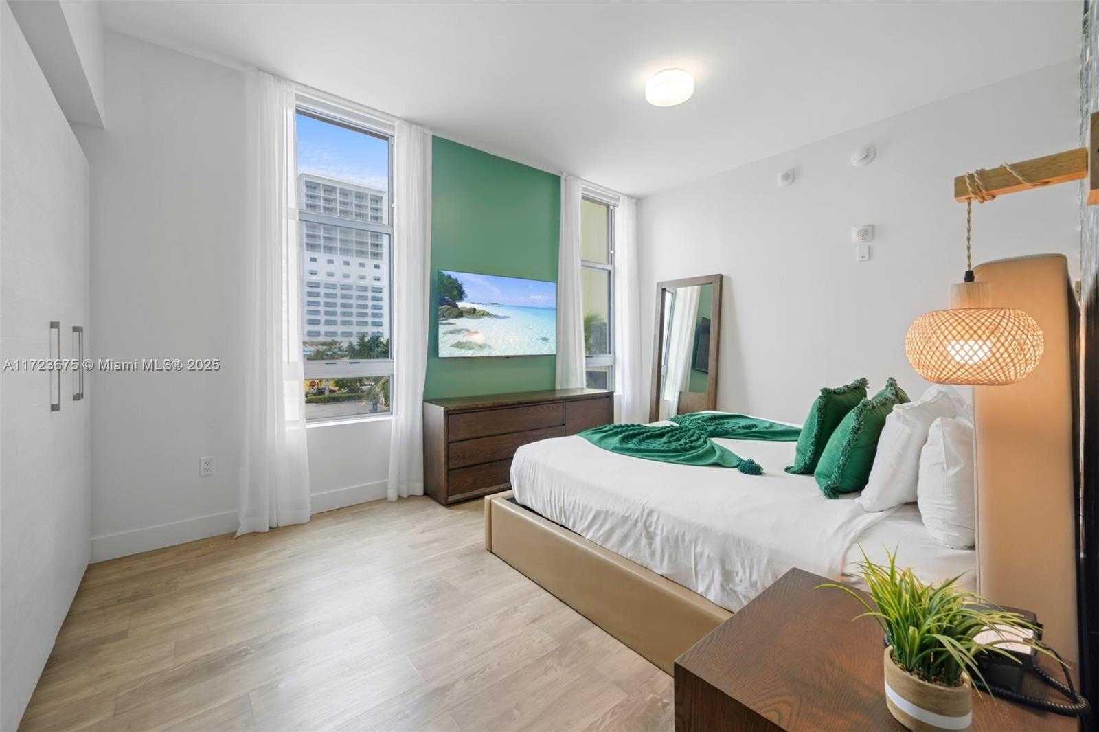 Small Image of 777 NORTH OCEAN DR #N234, Hollywood Number 9