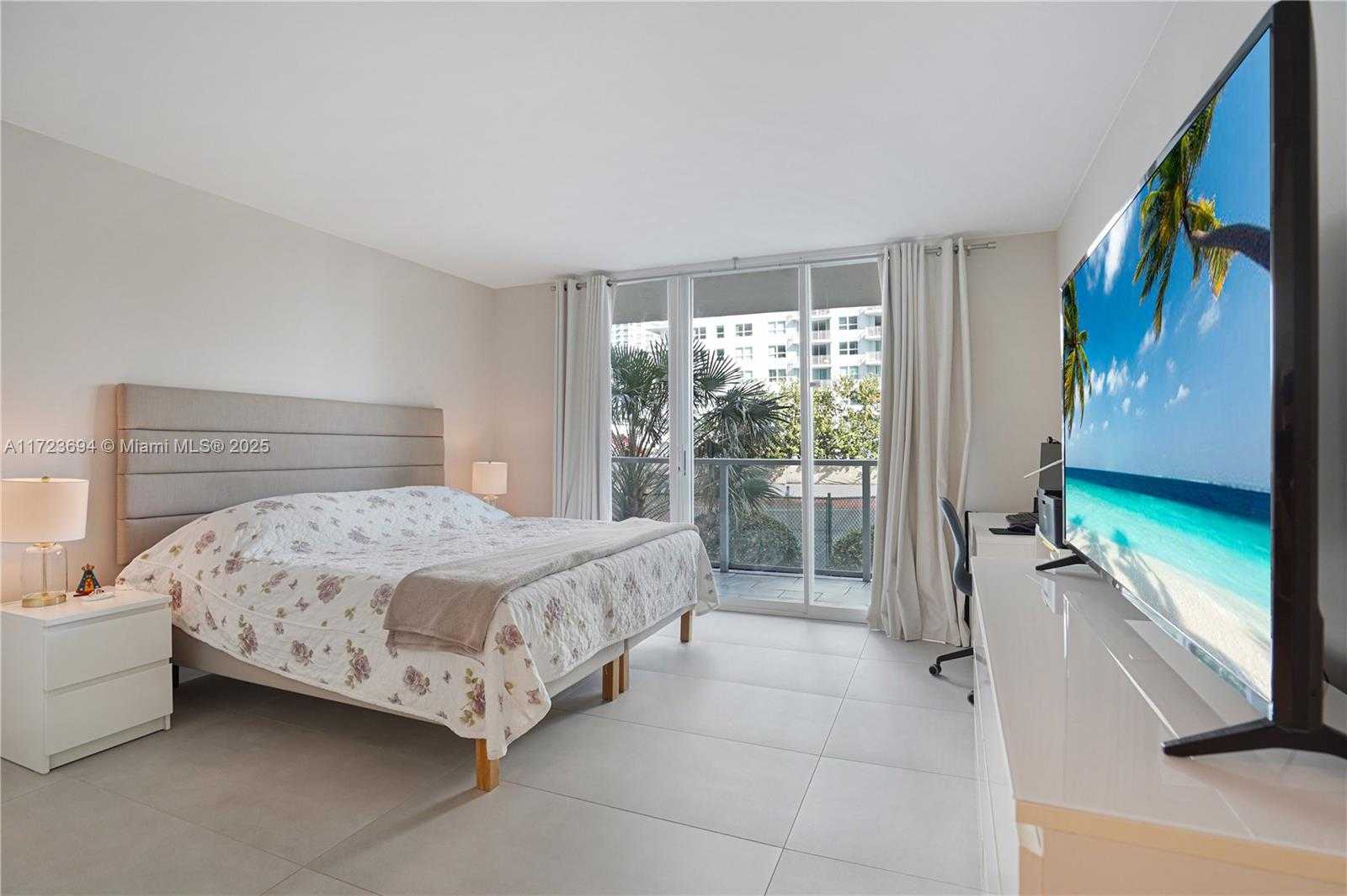 Small Image of 1155 BRICKELL BAY DR #704, Miami Number 26