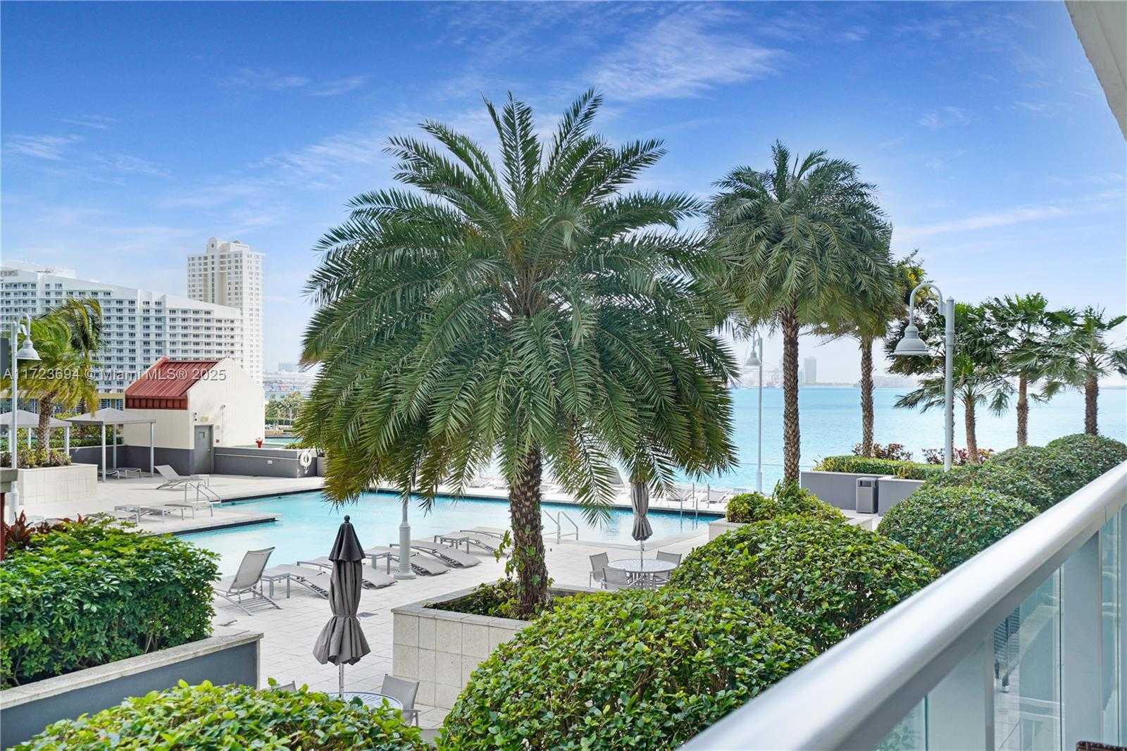 Small Image of 1155 BRICKELL BAY DR #704, Miami Number 52
