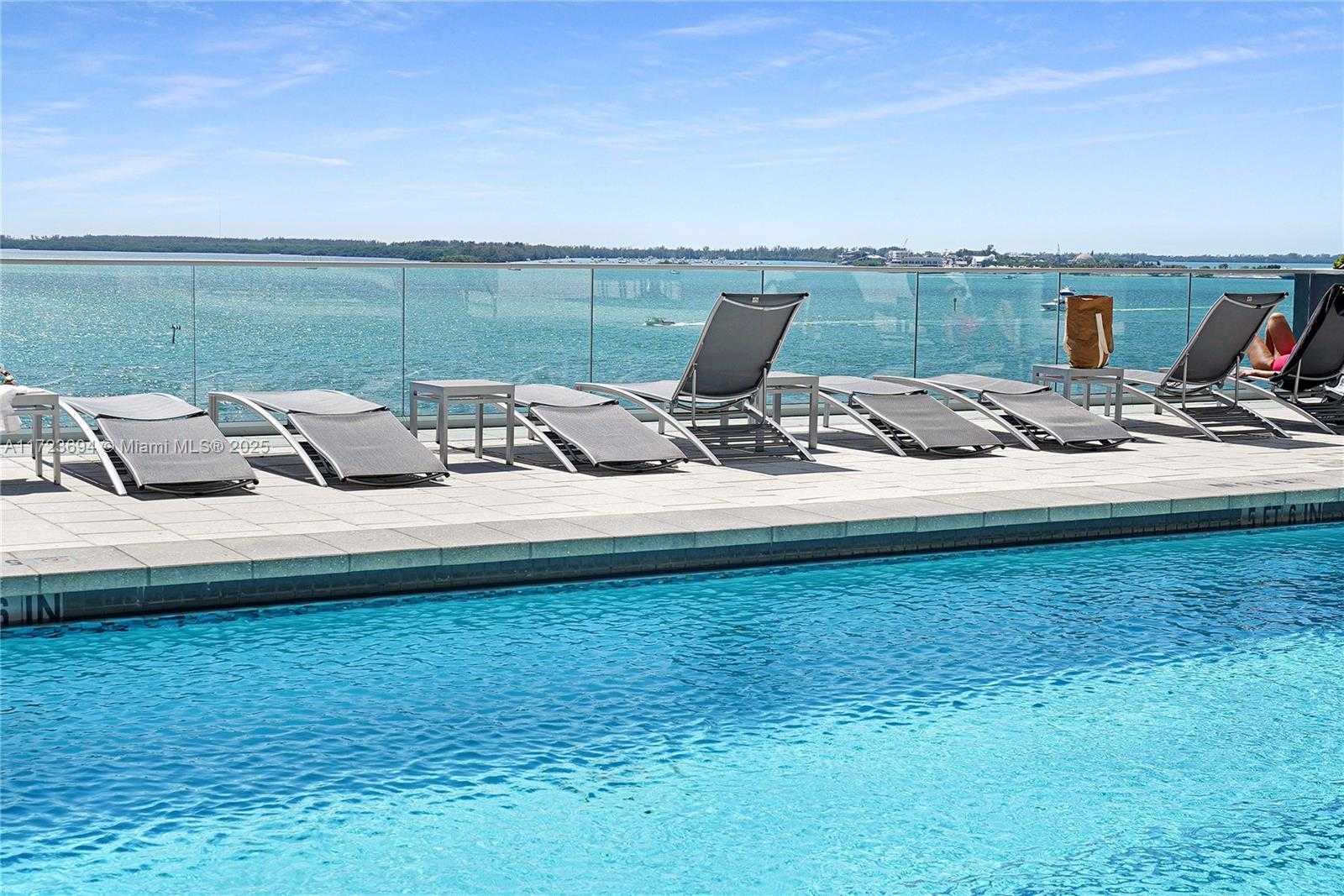 Small Image of 1155 BRICKELL BAY DR #704, Miami Number 60