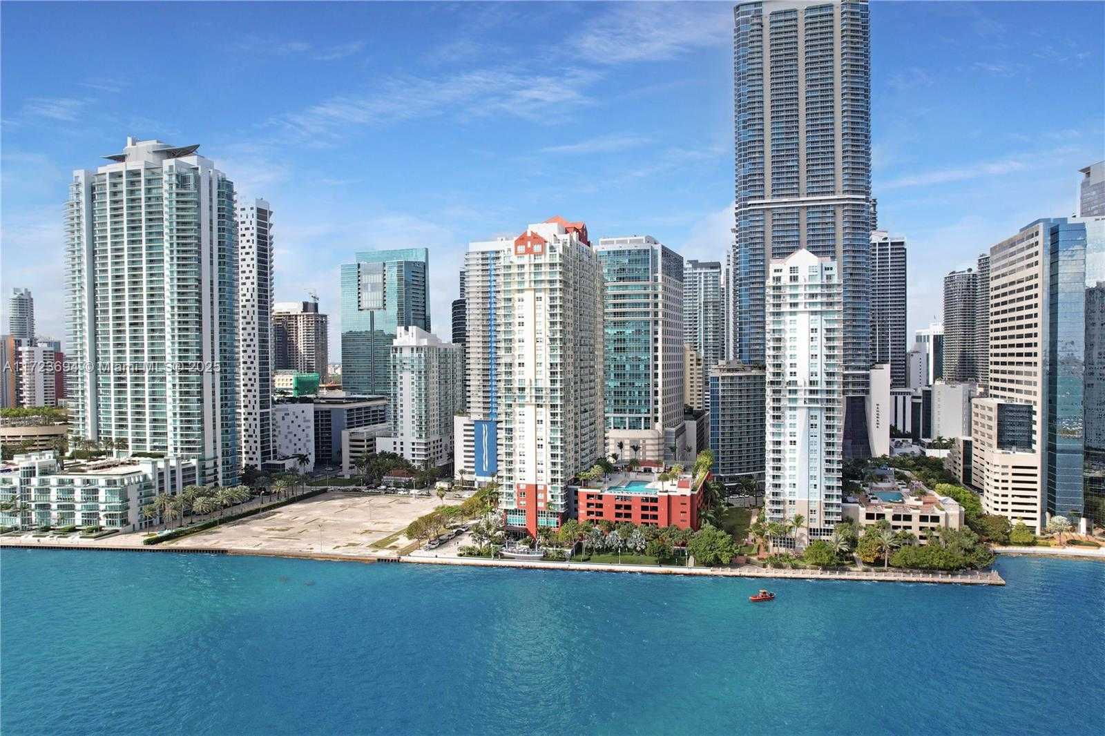 Small Image of 1155 BRICKELL BAY DR #704, Miami Number 7