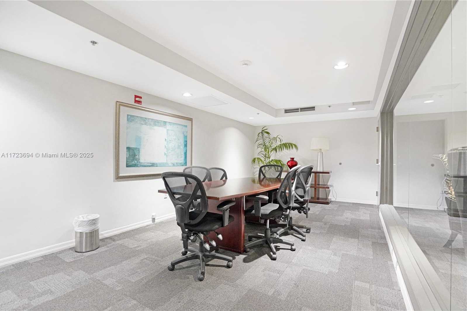 Small Image of 1155 BRICKELL BAY DR #704, Miami Number 72