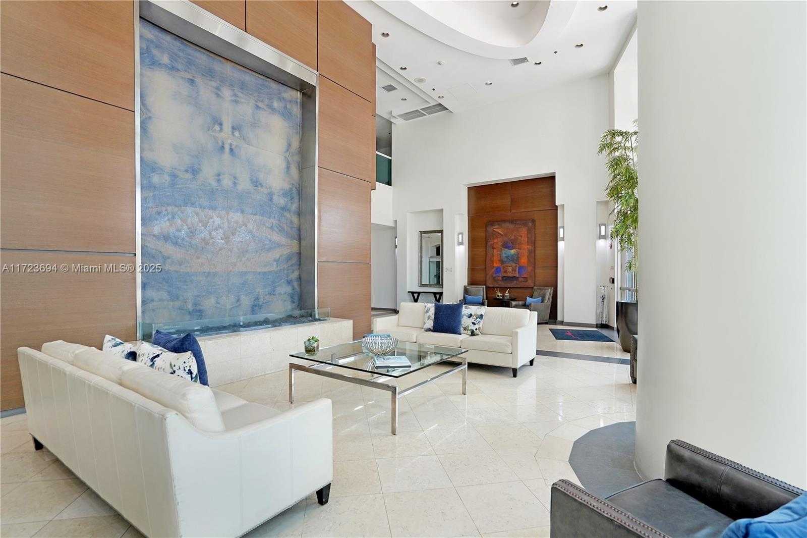 Small Image of 1155 BRICKELL BAY DR #704, Miami Number 79