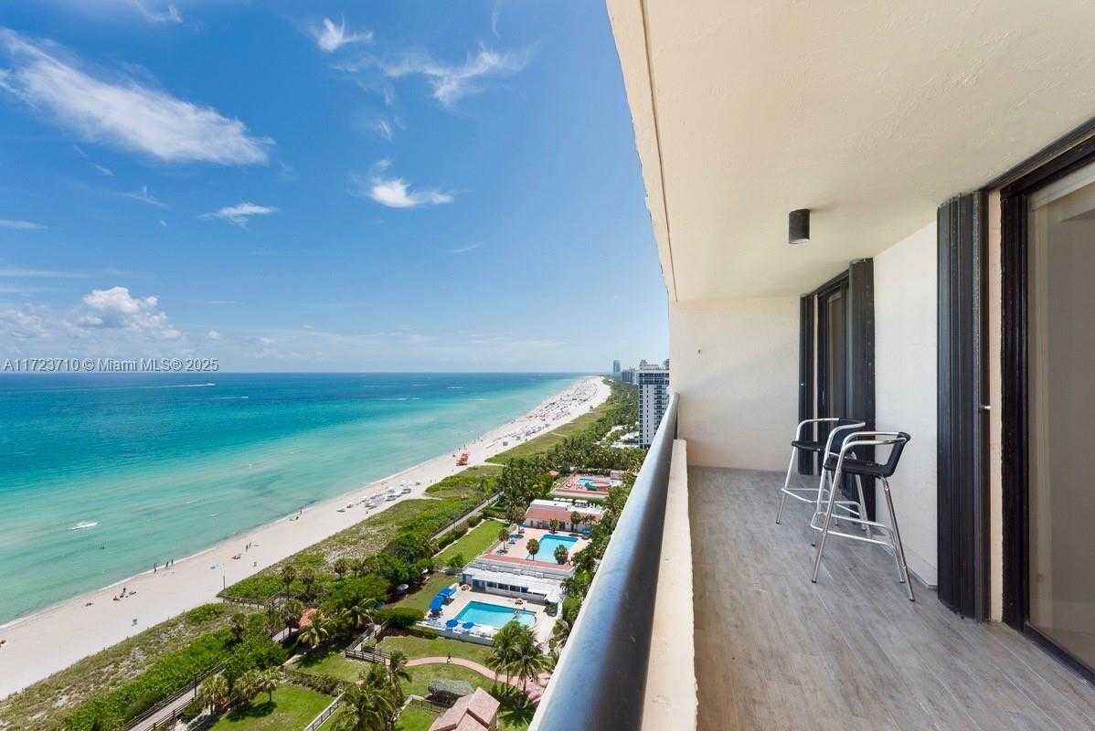 Small Image of 2555 COLLINS AVE #2105, Miami Beach Number 16