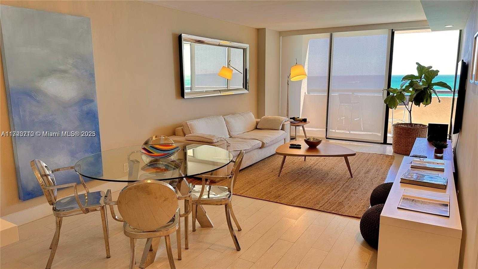 Small Image of 2555 COLLINS AVE #2105, Miami Beach Number 2