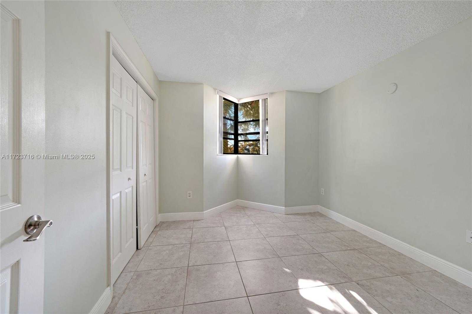 Small Image of 7451 NORTH WEST 16TH ST #210, Plantation Number 19