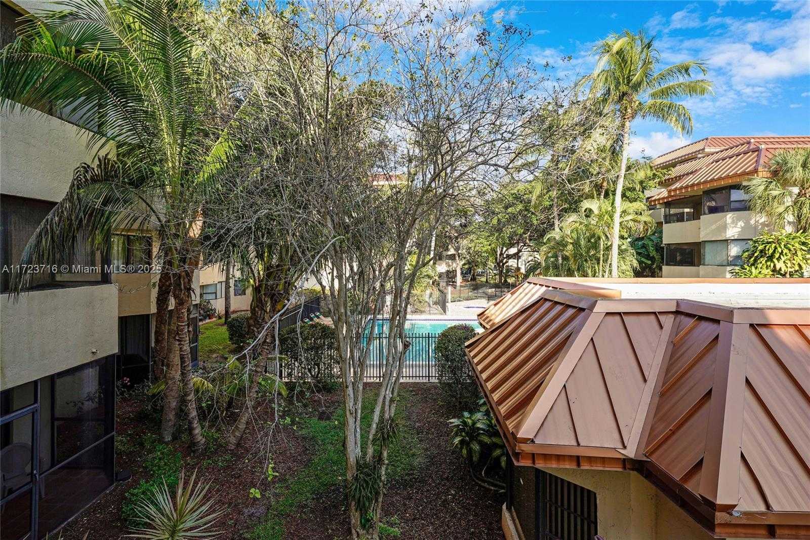 Small Image of 7451 NORTH WEST 16TH ST #210, Plantation Number 34