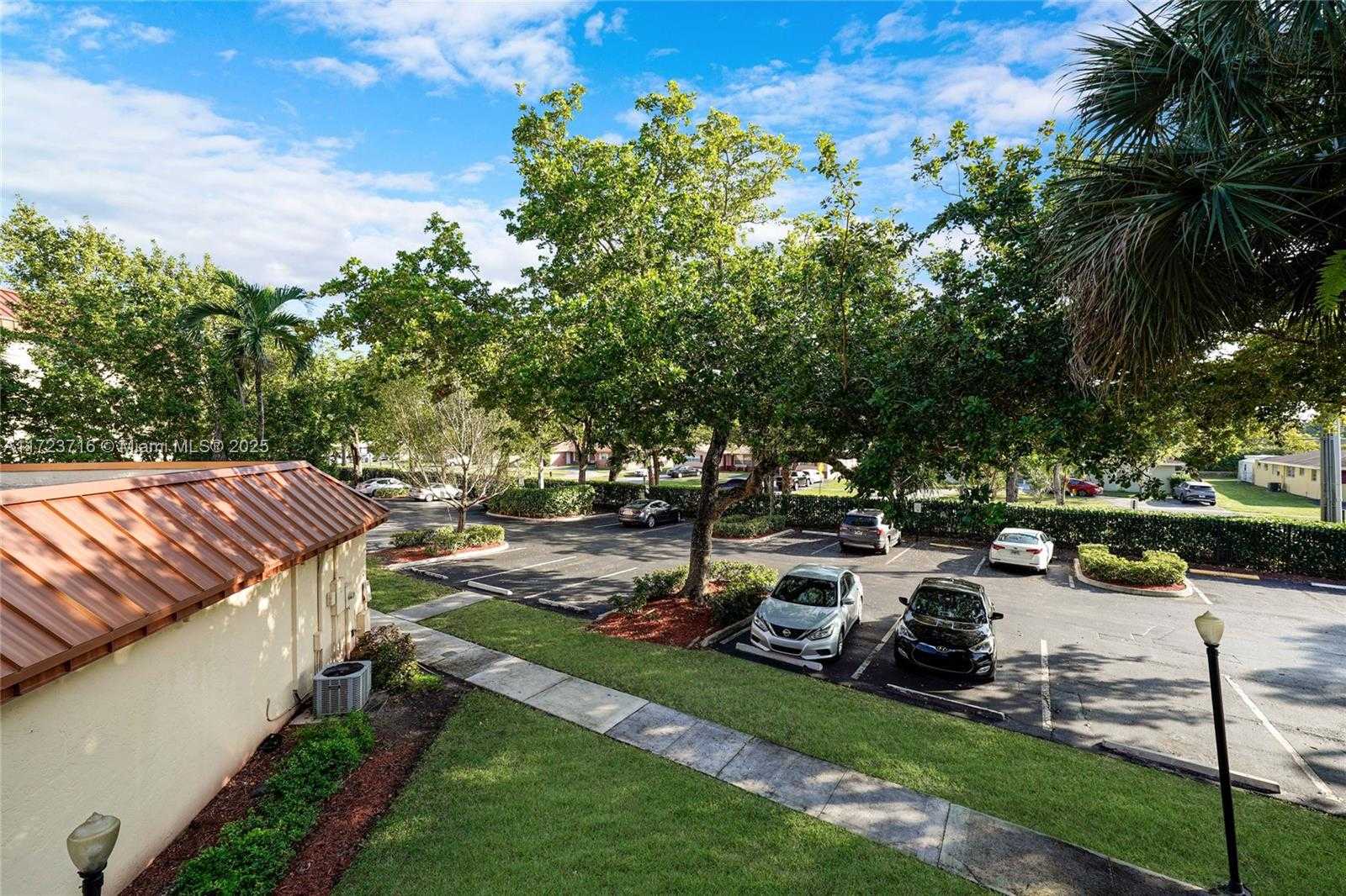 Small Image of 7451 NORTH WEST 16TH ST #210, Plantation Number 35